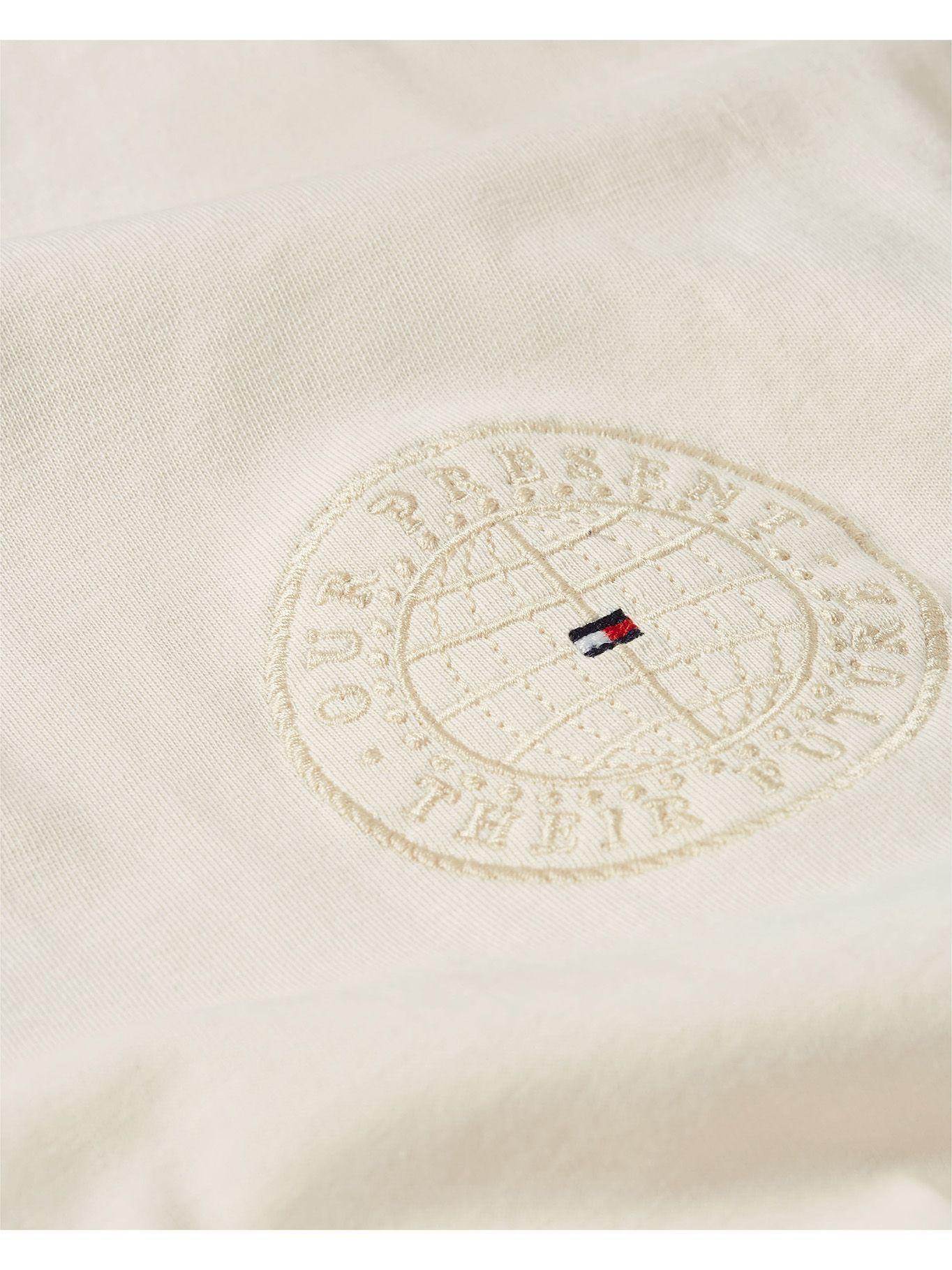 Polera Logo Earth Day Beige Tommy Hilfiger JN2-3