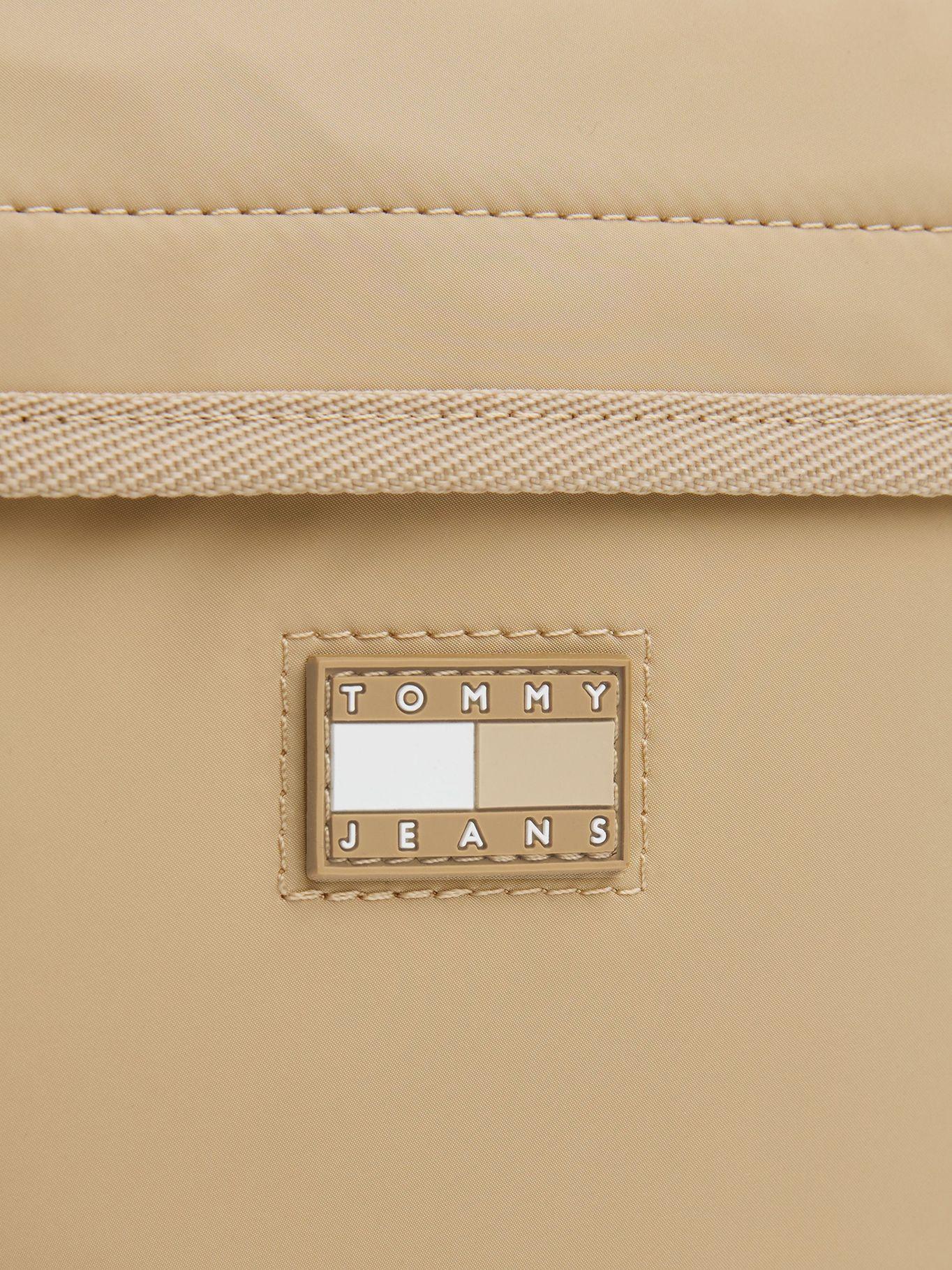 Bolso Urban Con Logo Engomado Beige Tommy Jeans-4