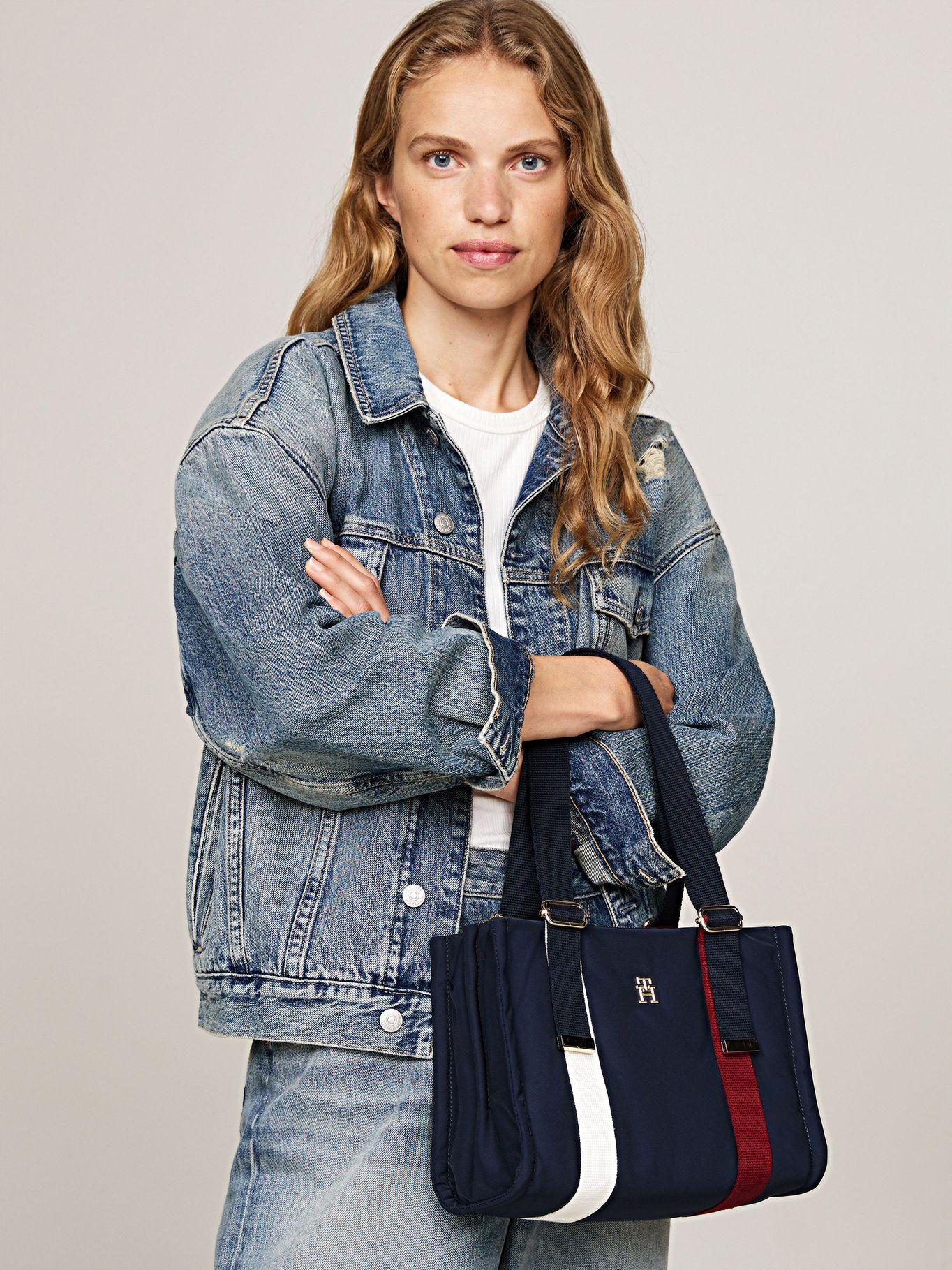 Tote Con Diseño Block Monogram Azul Tommy Hilfiger-1