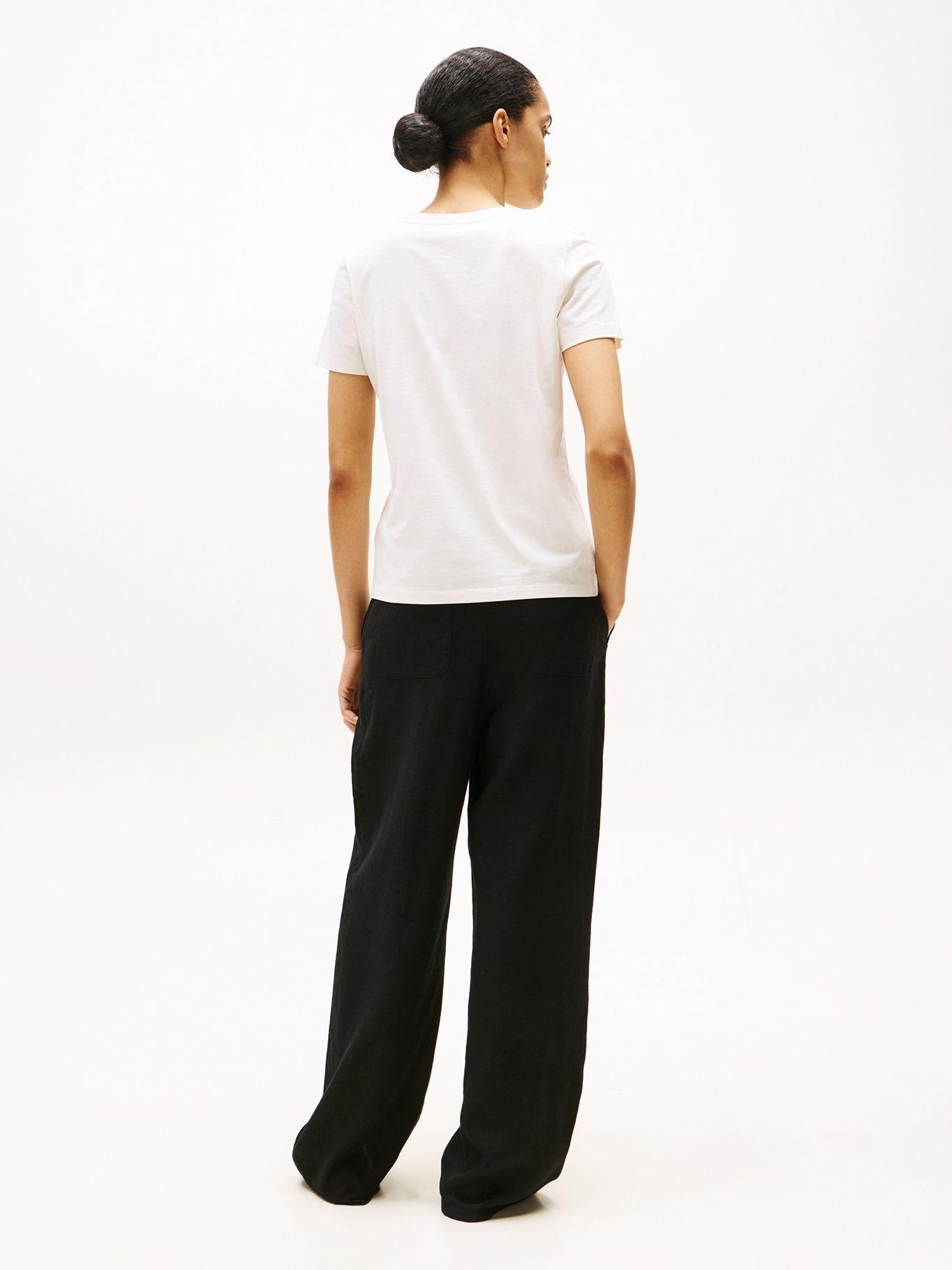 Polera Con Logo Lurex Script Blanco YA8 Tommy Hilfiger-2