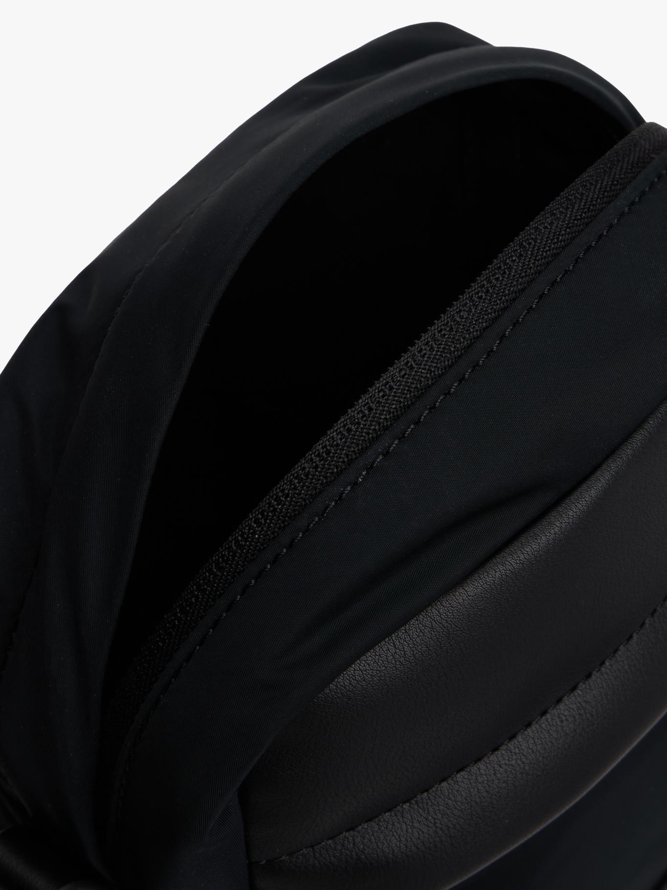 Bolso Reporter Con Parche De Logo Negro Tommy Hilfiger-3