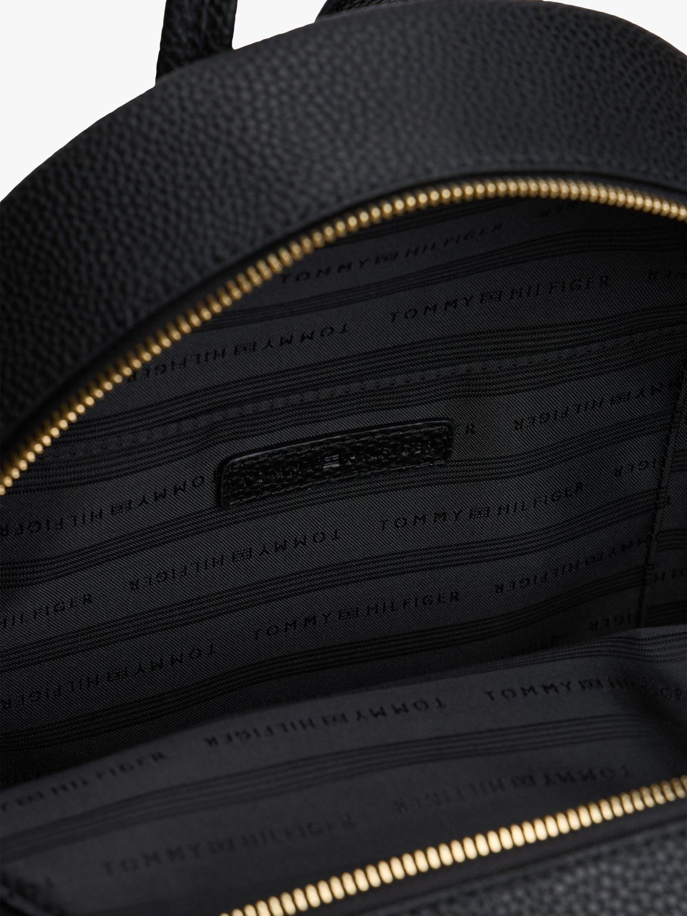 Mochila Con Cinta Tonal Distintiva Tommy Hilfiger Negro-4