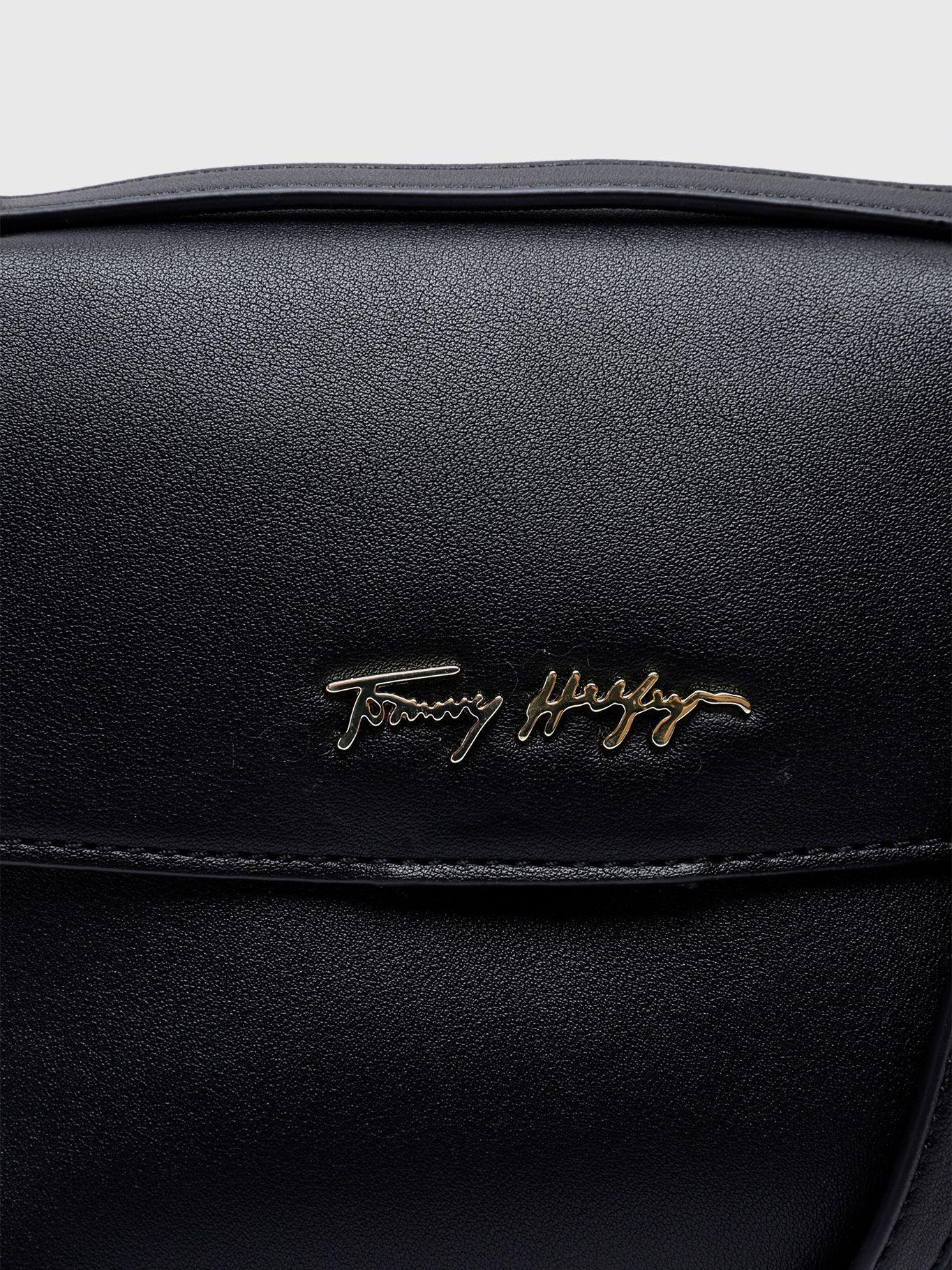 Cartera Xbody Signature Logo Negro Tommy Hilfiger-2