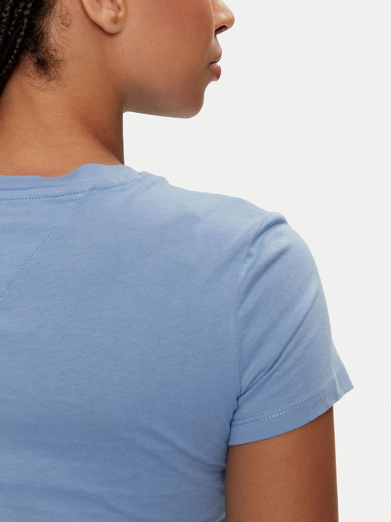Polera Essential Slim Fit Con Logo Celeste Tommy Jeans-3