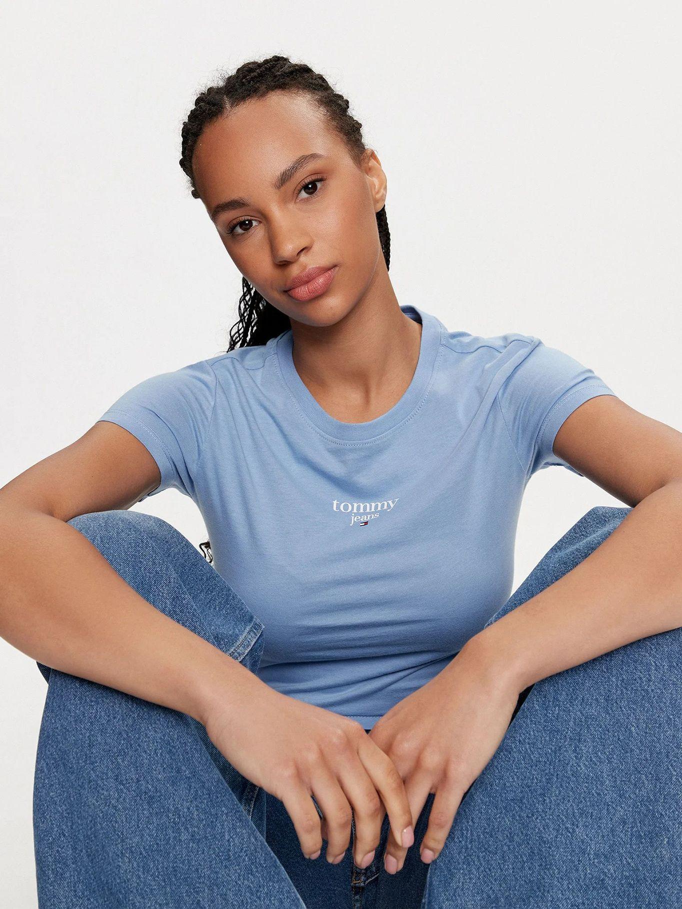 Polera Essential Slim Fit Con Logo Celeste Tommy Jeans-4