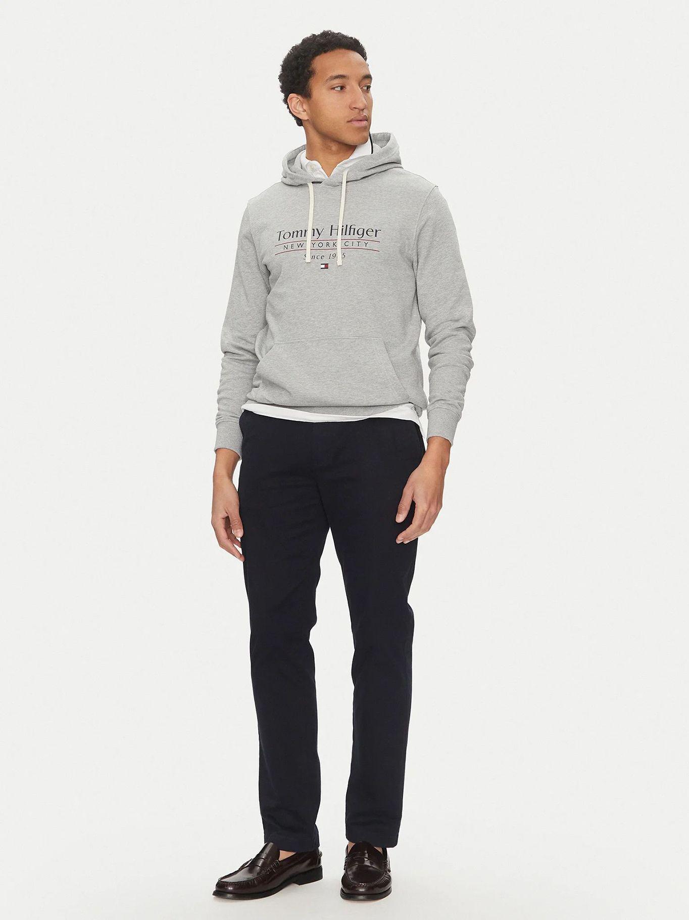 Polerón Hoodie Center Stack Logo Gris Tommy Hilfiger-1