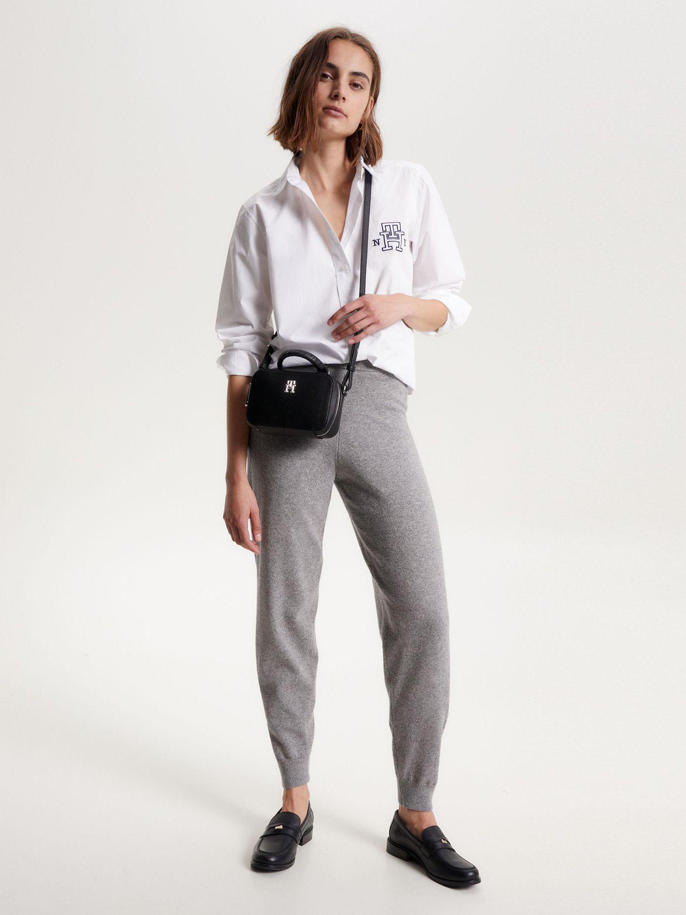 Bandolera Emblem Monogram Negro Tommy Hilfiger-1