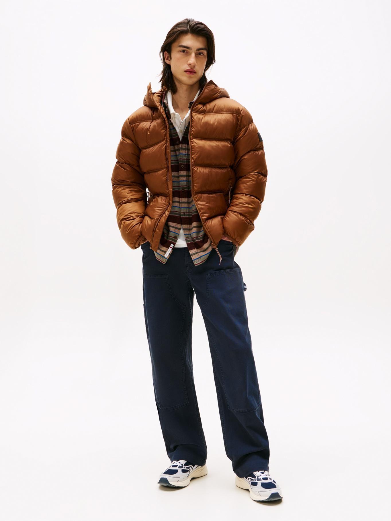 Parka Acolchada Hooded Con Logo Café Tommy Jeans-1