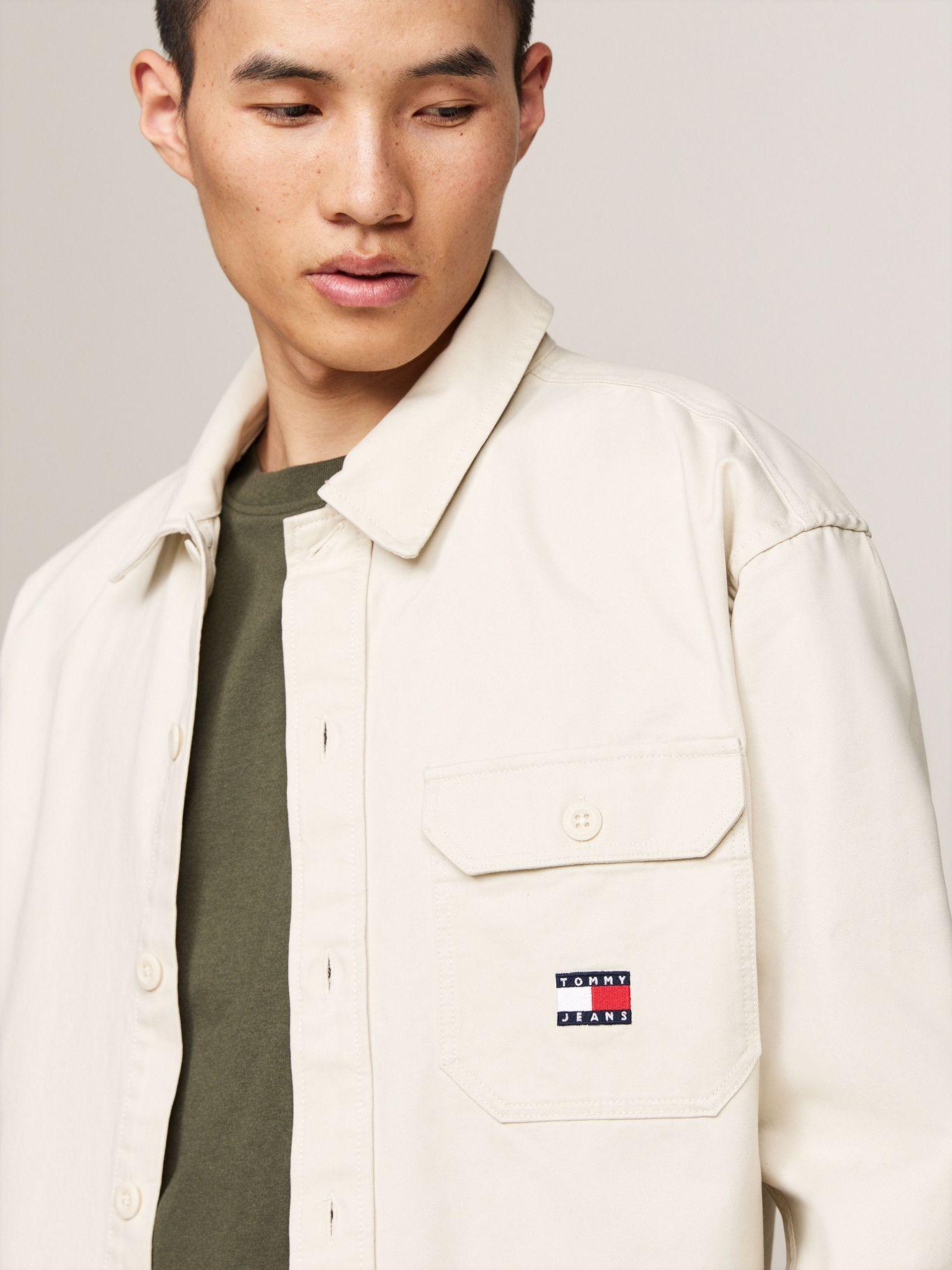 Camisa Essential Con Logo De Parche Beige Tommy Jeans-3