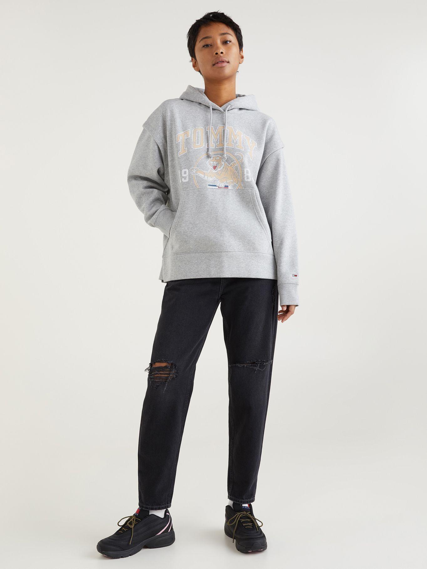 Polerón Hoodie Logo Tigre Gris Tommy Jeans MY2-3