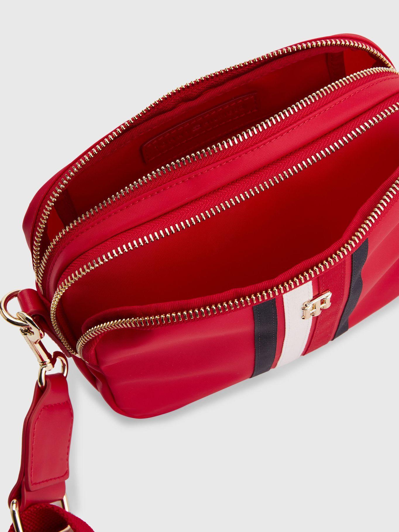 Cartera Poppy Global Stripe Rojo Tommy Hilfiger-3