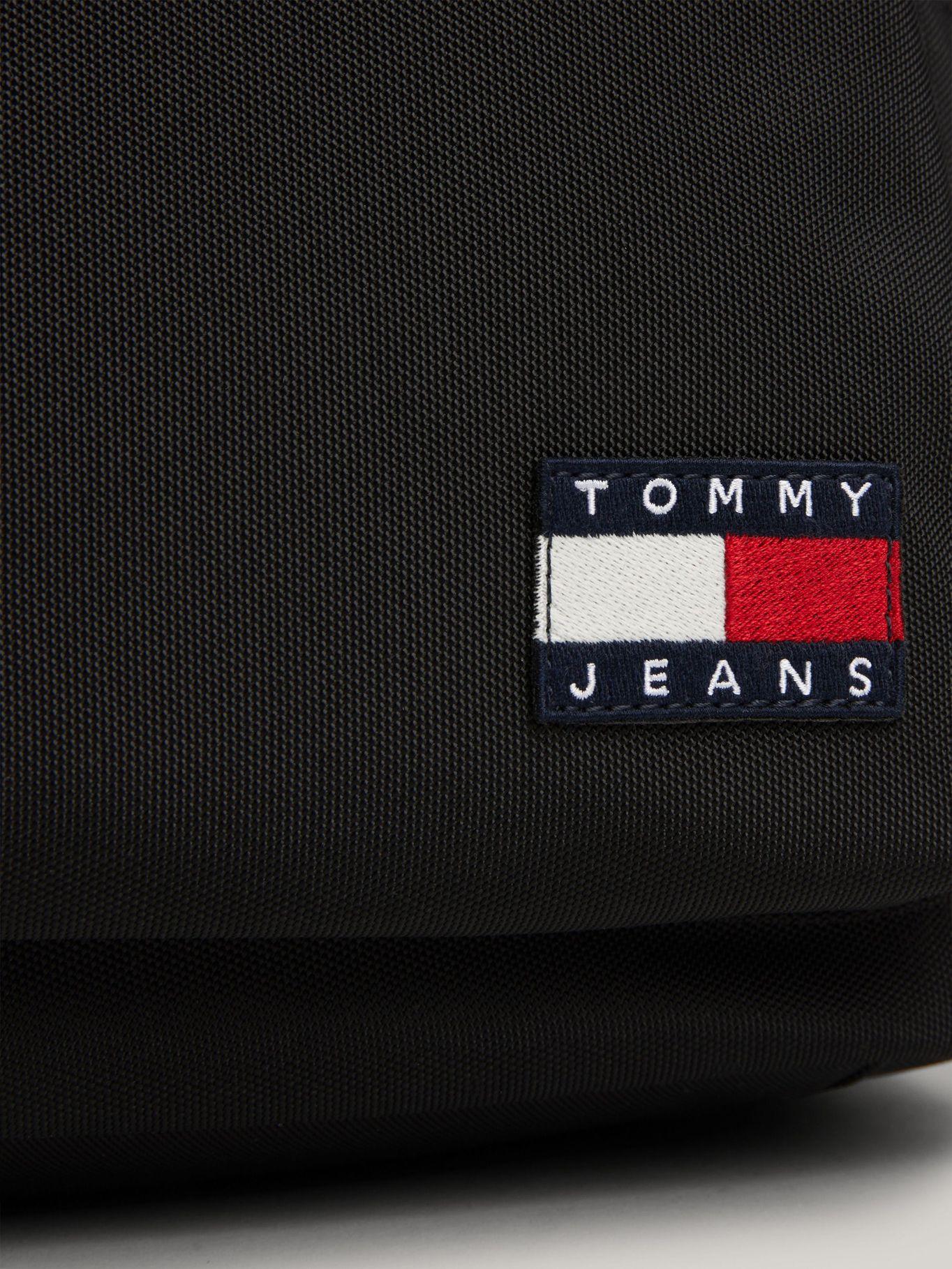 Mochila Essential Con Logo Parche Negro Tommy Hilfiger-2