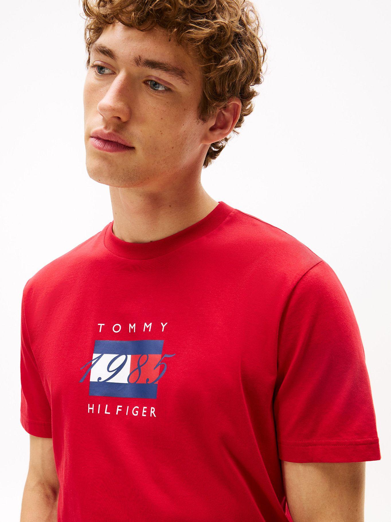 Polera Con Logo Flag Gráfico Rojo Tommy Hilfiger-3