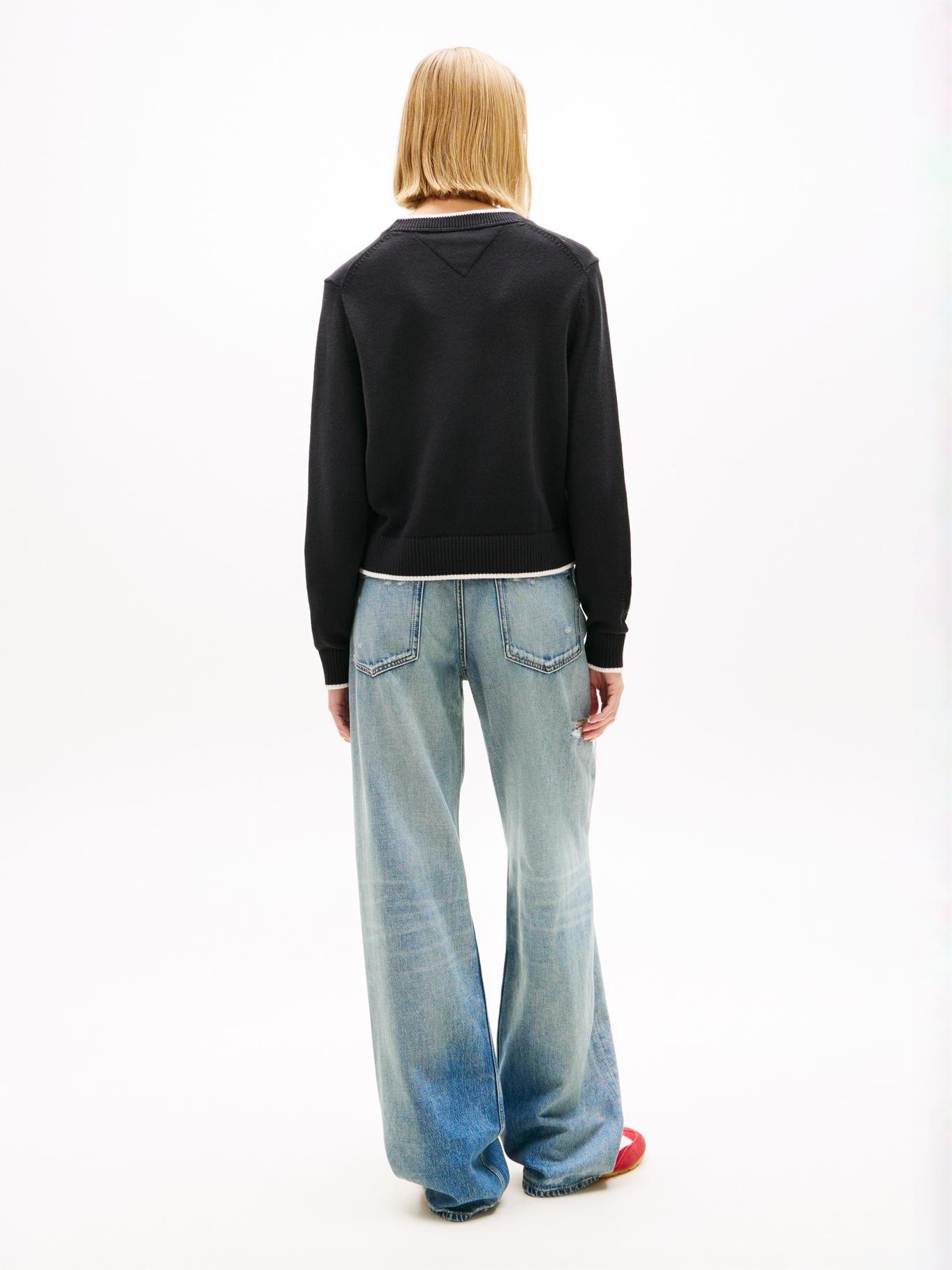 Sweater Ribeteado Con Logo-2