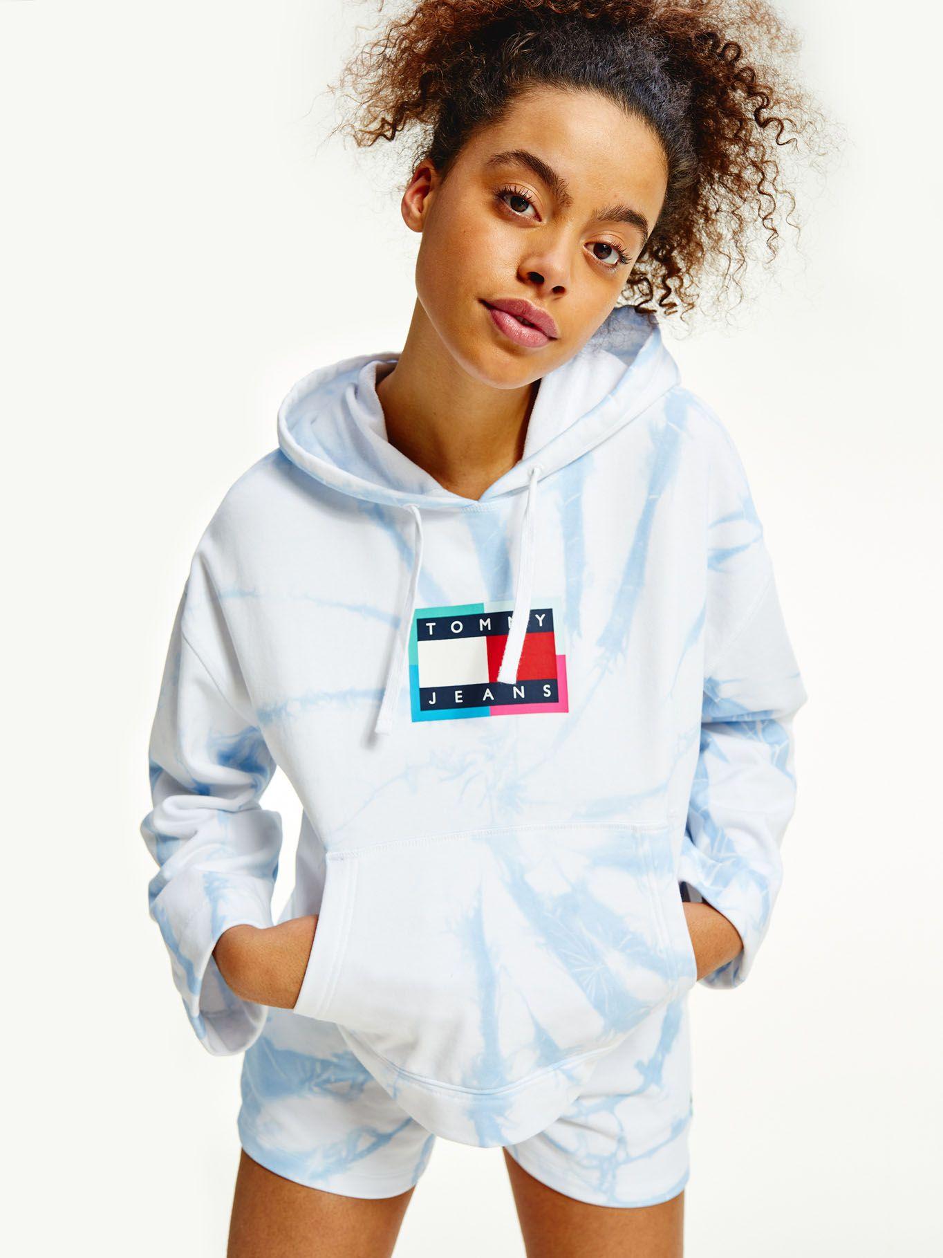 Polerón Tie Dye Flag Celeste Tommy Jeans M2-0