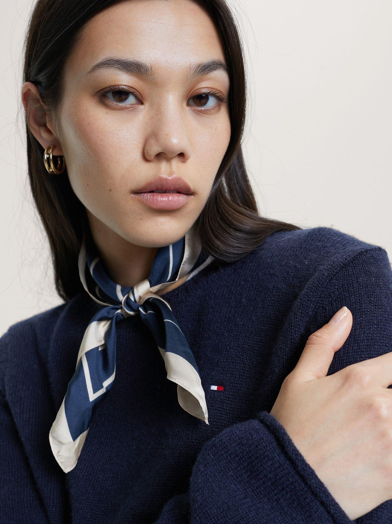 Sweater De Lana Solid Con Logo Azul Tommy Hilfiger-3