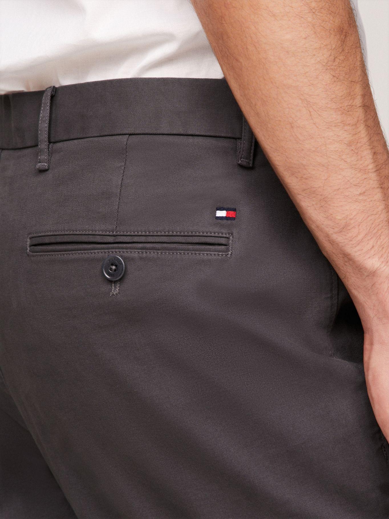 PANTALÓN CHINO HARLEM SKINNY NEGRO TOMMY HILFIGER-3