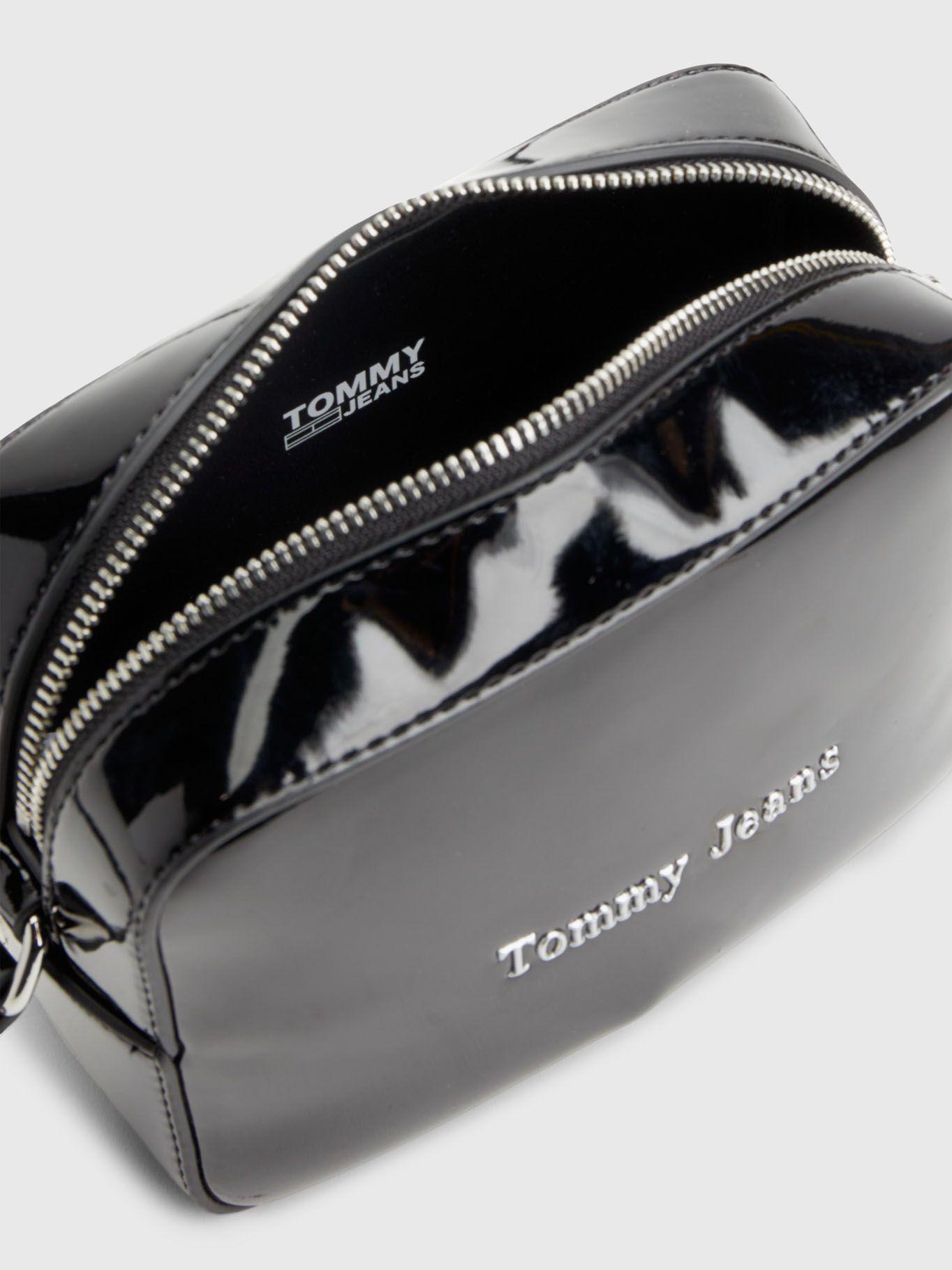 Bandolera Con Acabado De Charol Negro Tommy Hilfiger-4