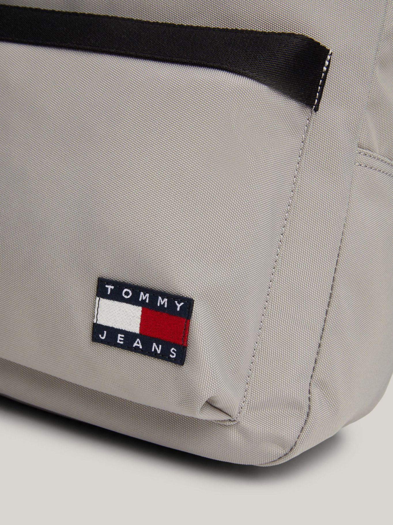 Mochila Essential Logo De Parche Gris Tommy Hilfiger-2
