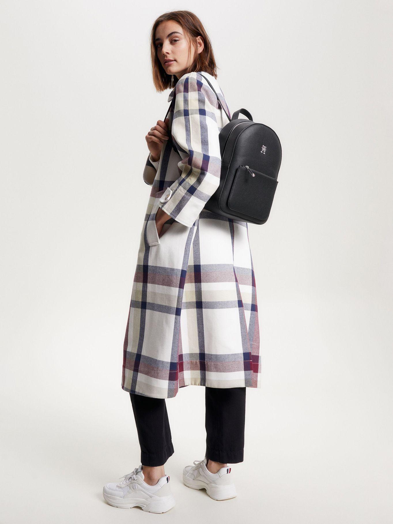 Mochila Emblem Solid Negro Tommy Hilfiger-1