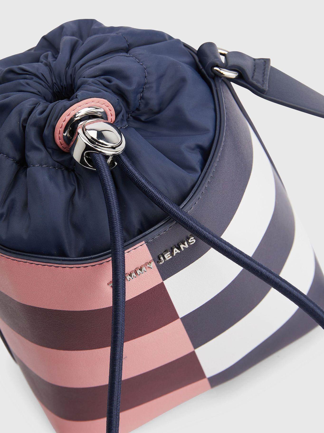 Cartera Bucket Academy Azul Tommy Hilfiger-2