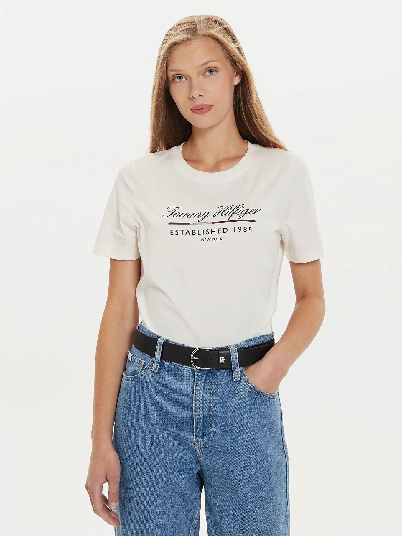 Polera Con Logo Gráfico Script Blanco Tommy Hilfiger-0