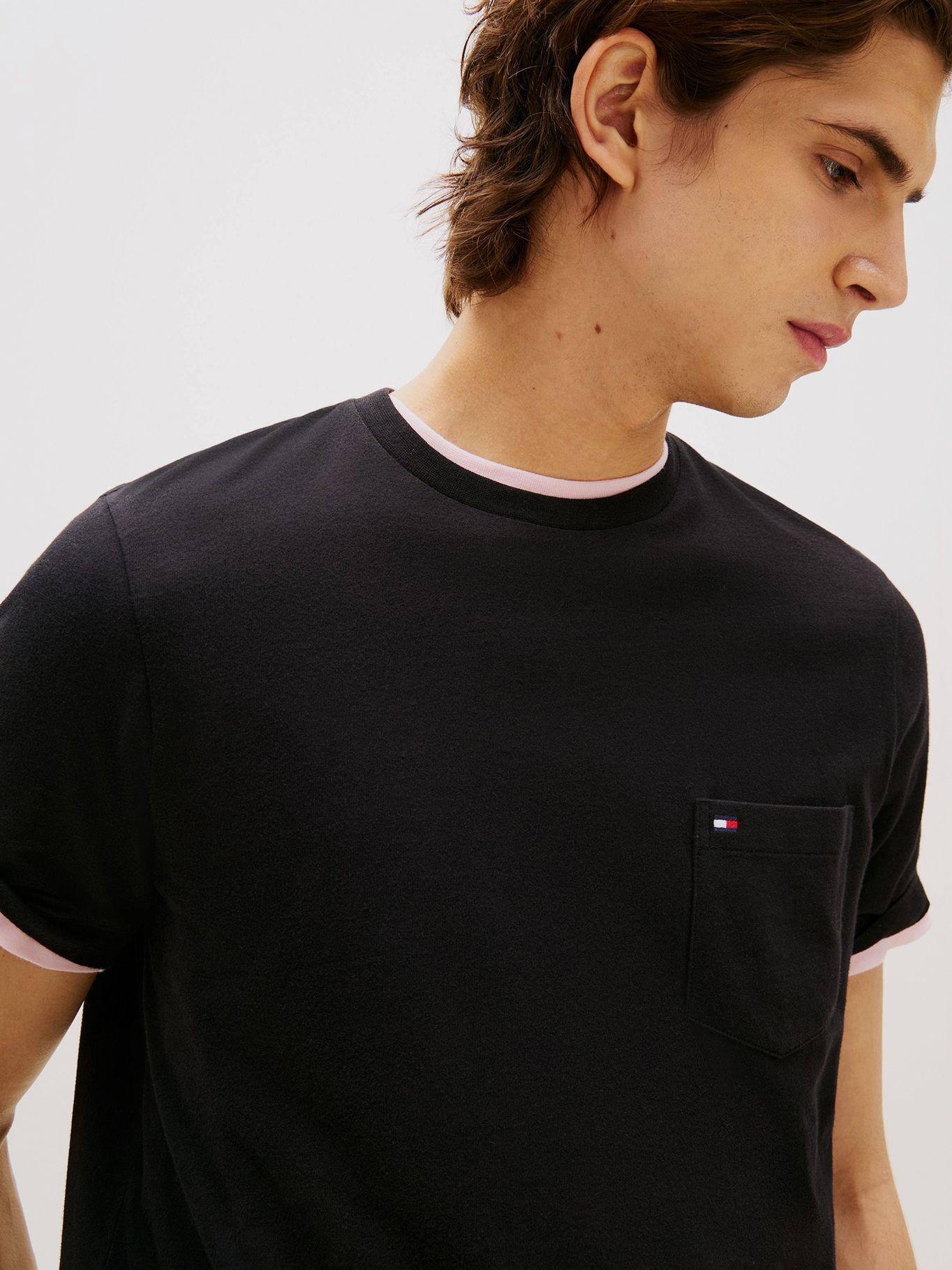 Polera Essential Solid Pocket Negro Tommy Hilfiger-3