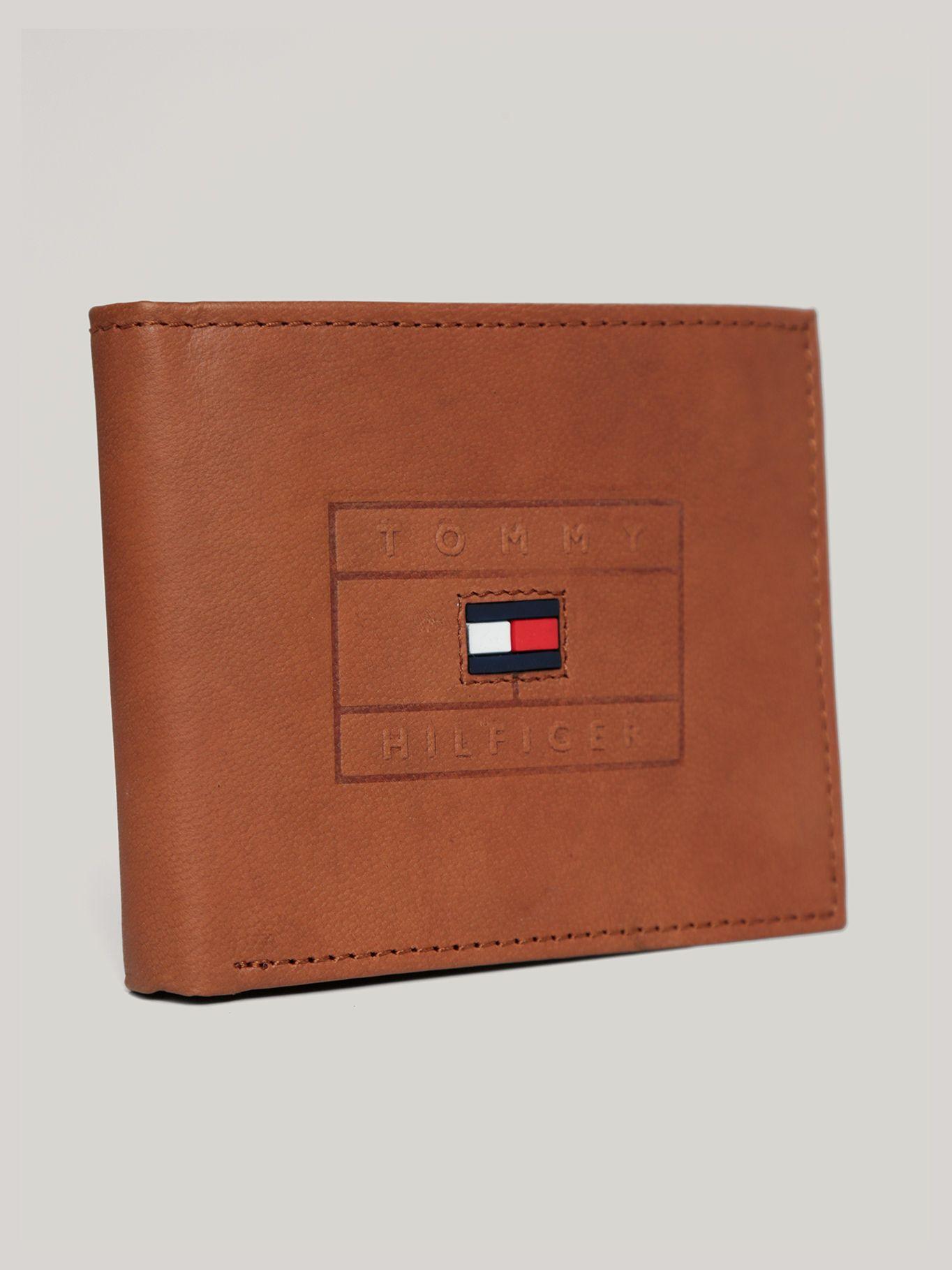 Billetera Essential Passcase Café Tommy Hilfiger-2