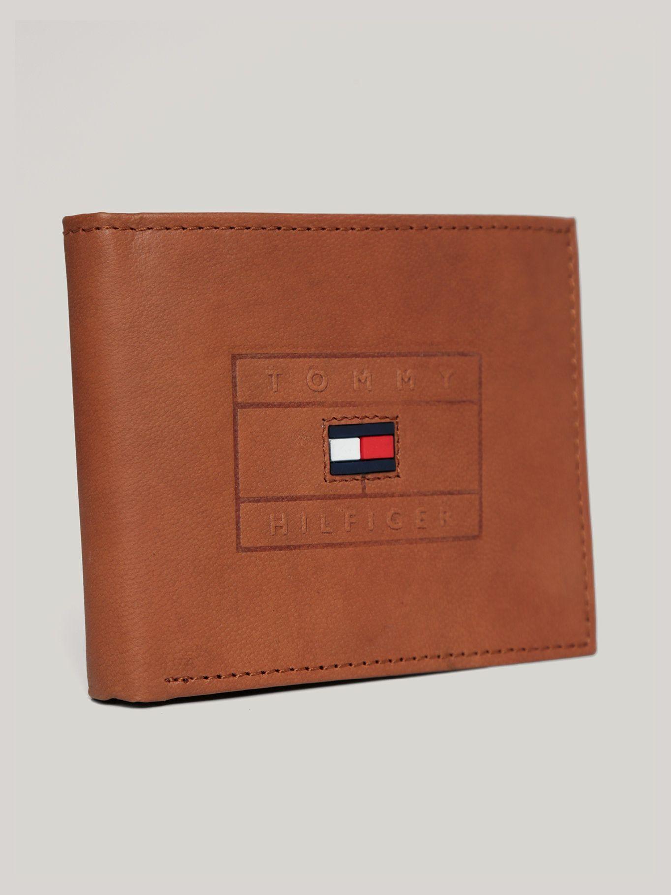 Billetera Essential Passcase Café Tommy Hilfiger-2