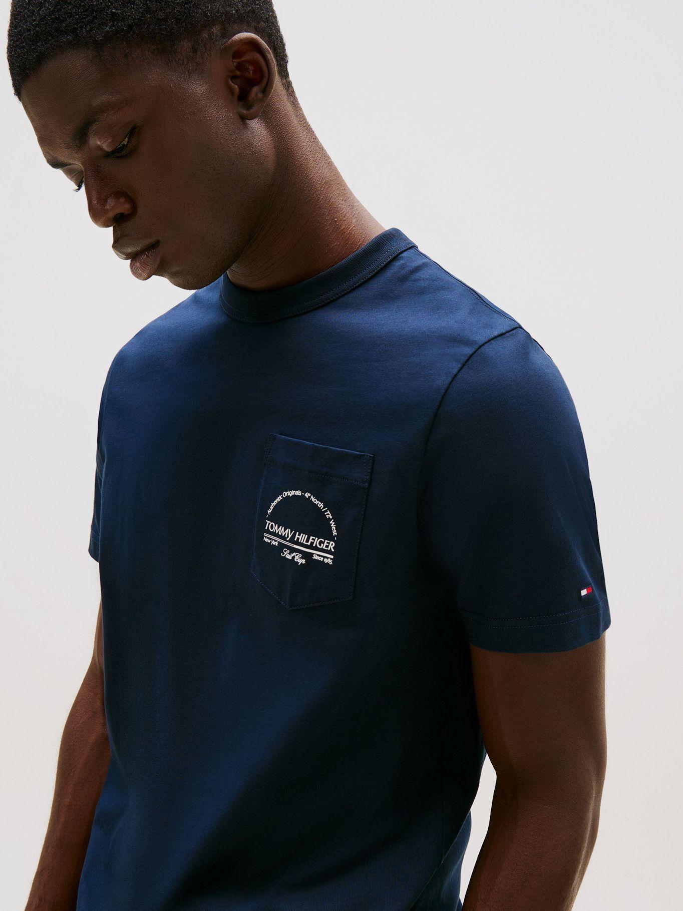 Polera Arch Pocket Con Logo Azul Tommy Hilfiger-3