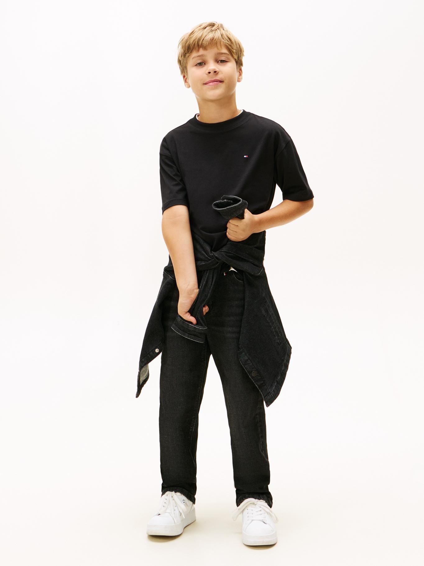 Polera Essential Archive Logo-1