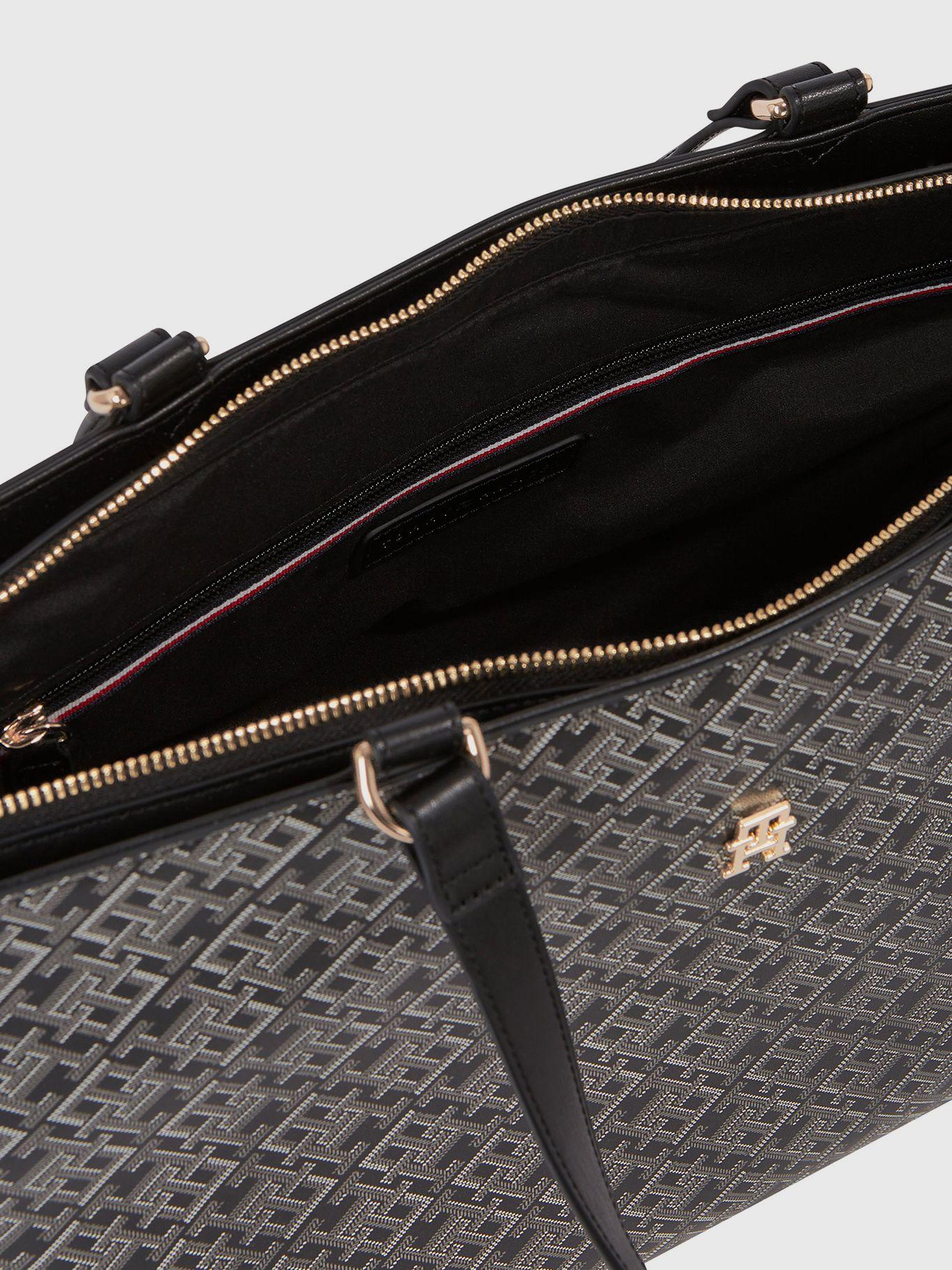 Tote Con Estampado Monogram Negro Tommy Hilfiger-2