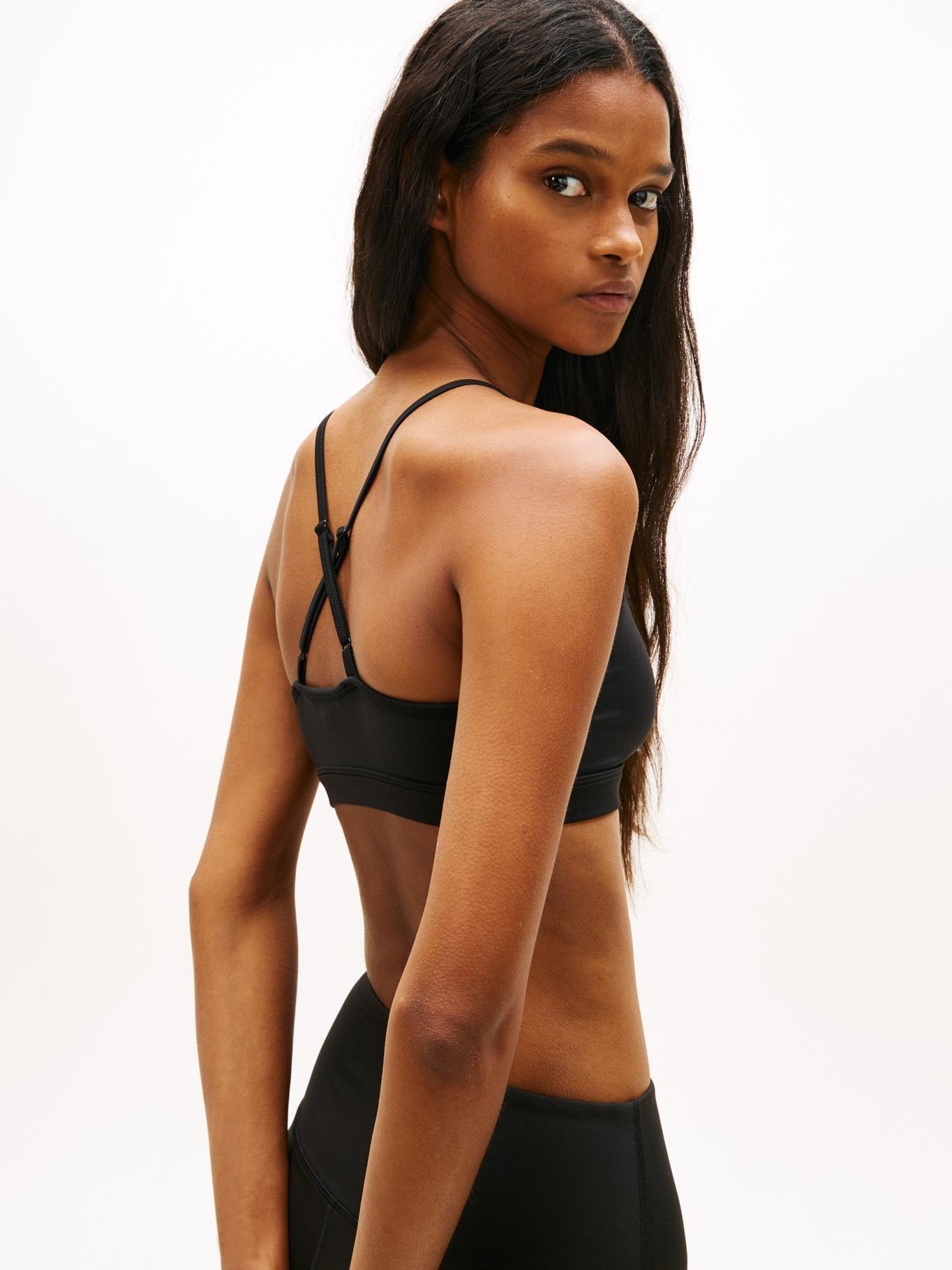 Bralette Athleisure Con Logo Metalizado-3