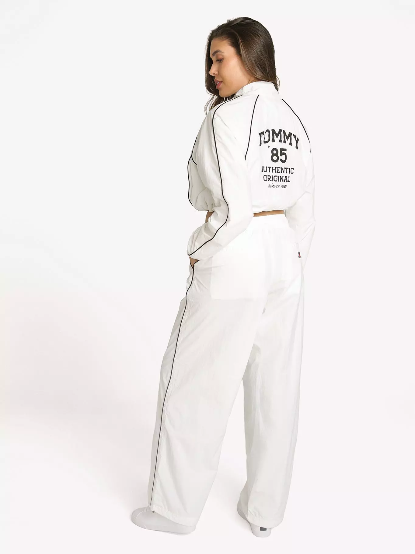 Chaqueta Tracker Cropped-2