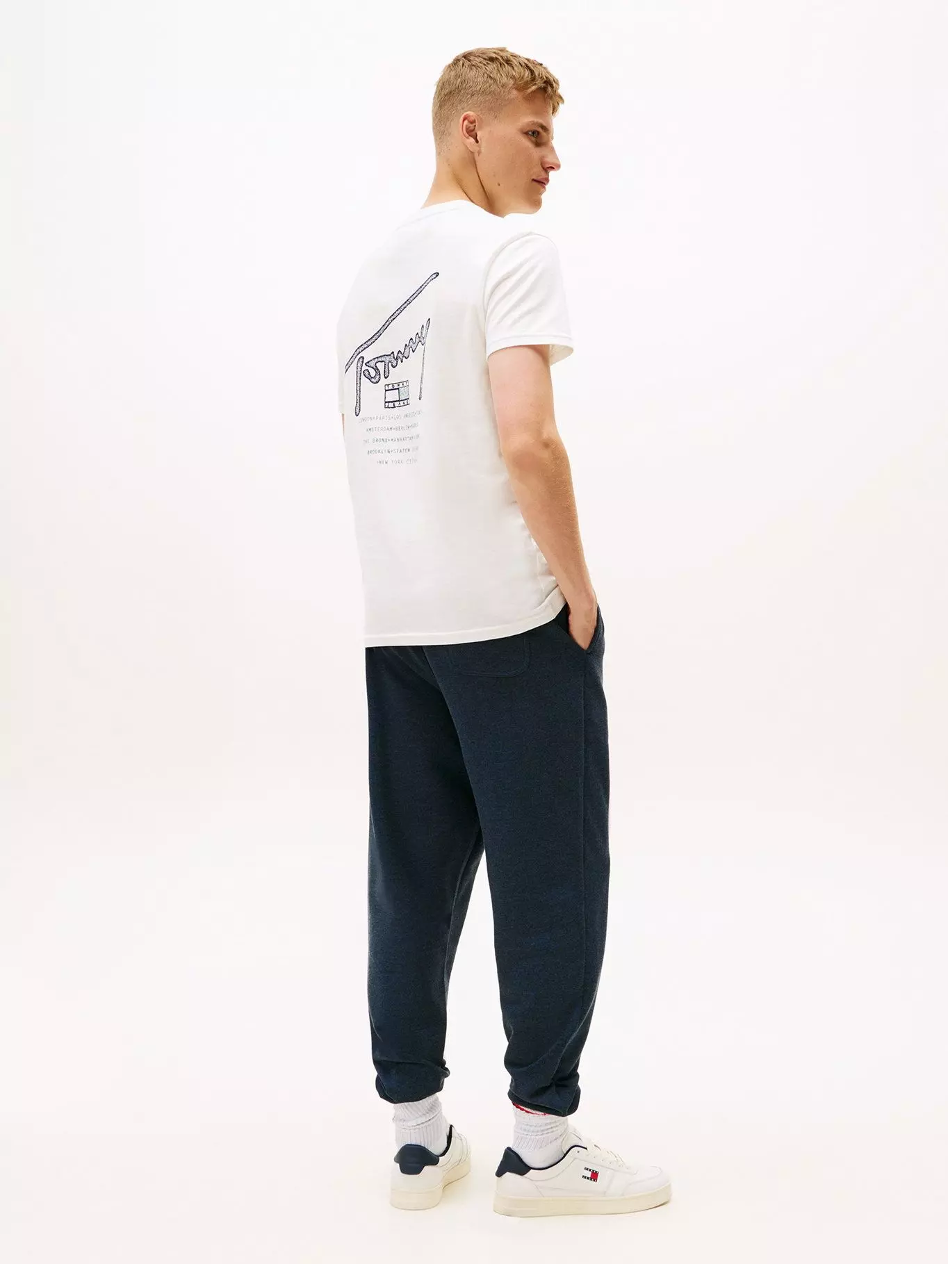 Polera Logo Signature Regular Fit Tommy Jeans Blanco-2