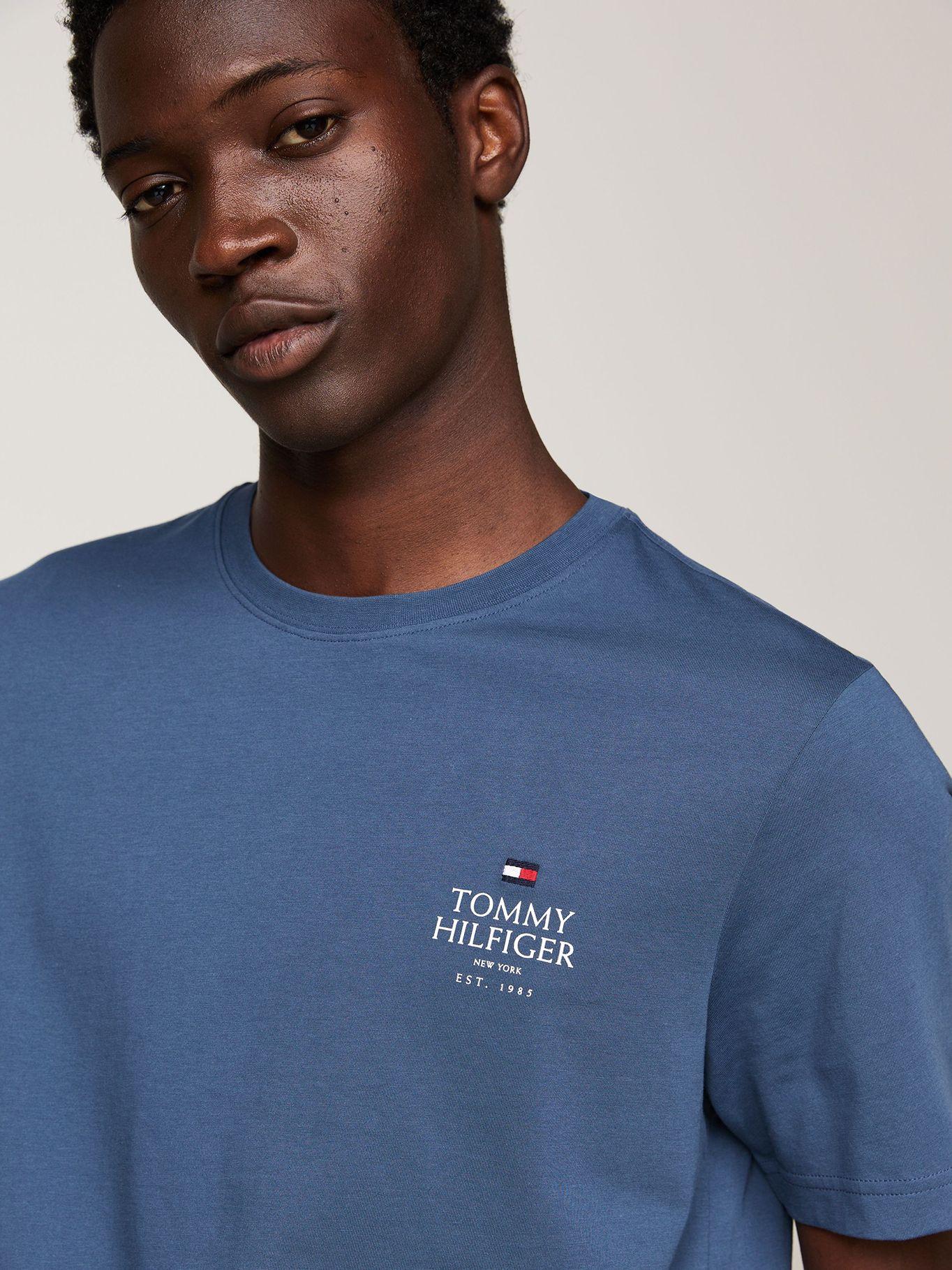 Polera De Cuello Redondo Con Logo Azul Tommy Hilfiger-3