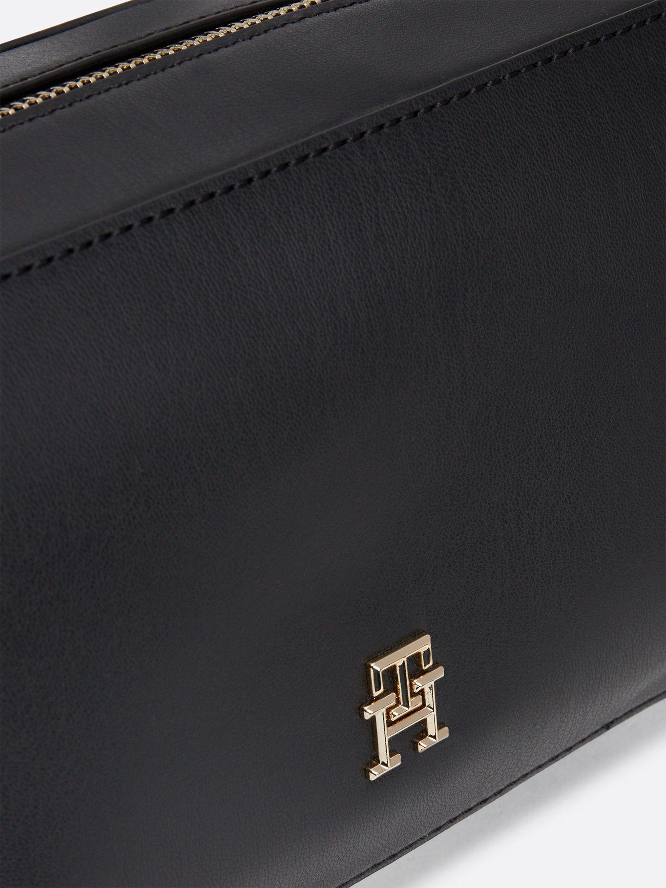 Bandolera Chic Con Monogram Negro Tommy Hilfiger-4