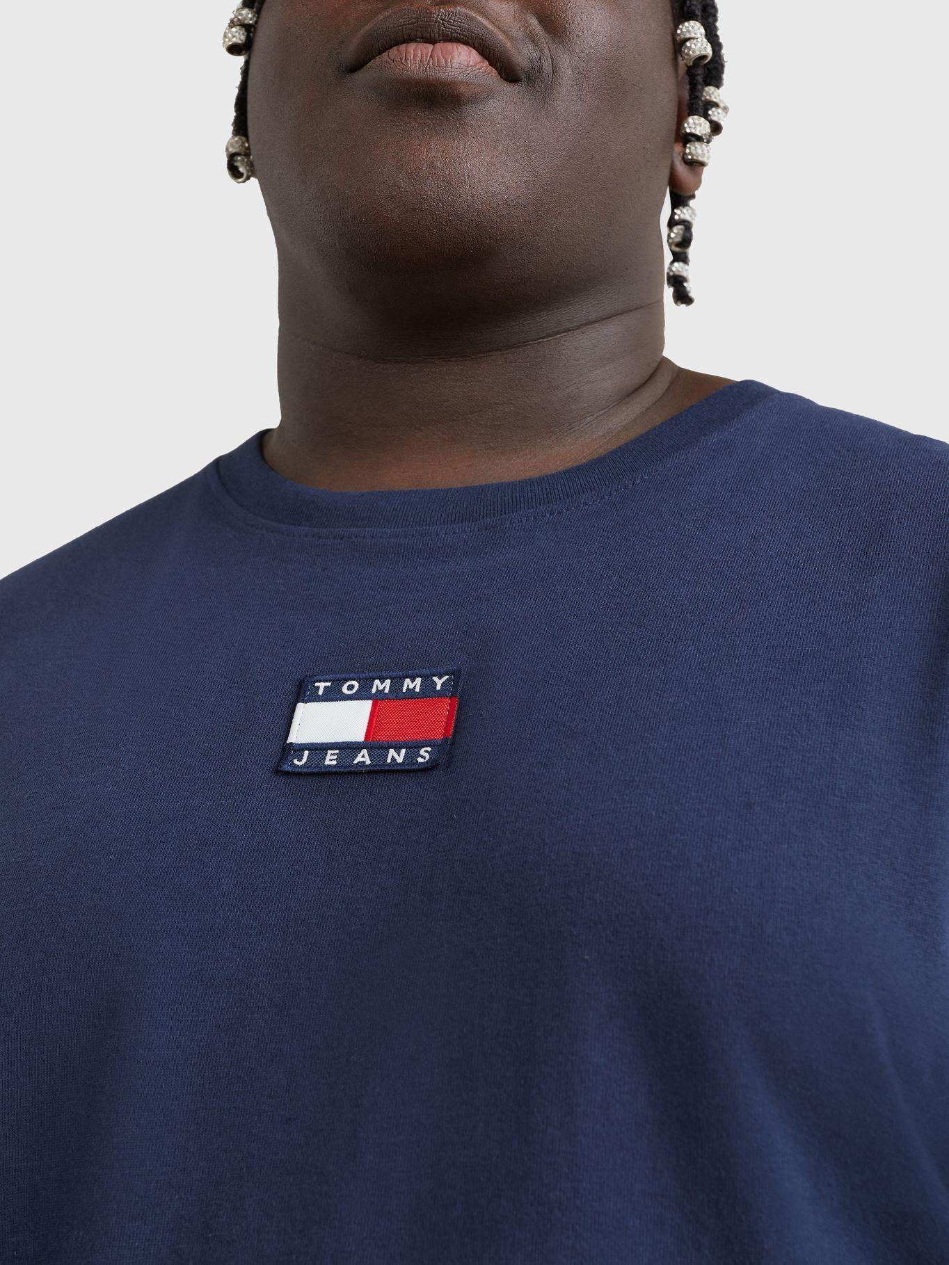 Polera Plus Center Con Parche Azul Tommy Jeans-3