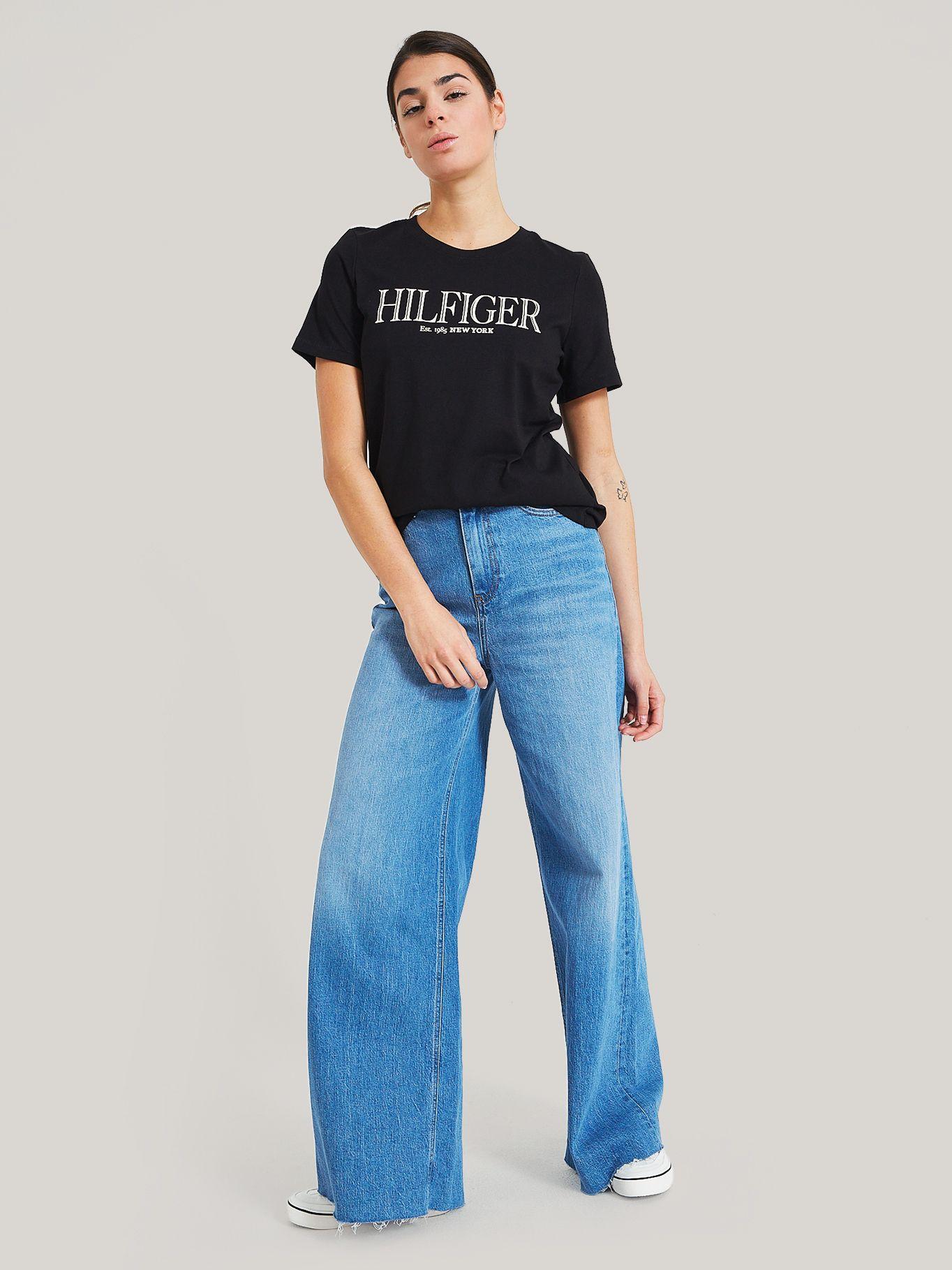 Polera Con Monotipo Regular Fit Negro Tommy Hilfiger-1