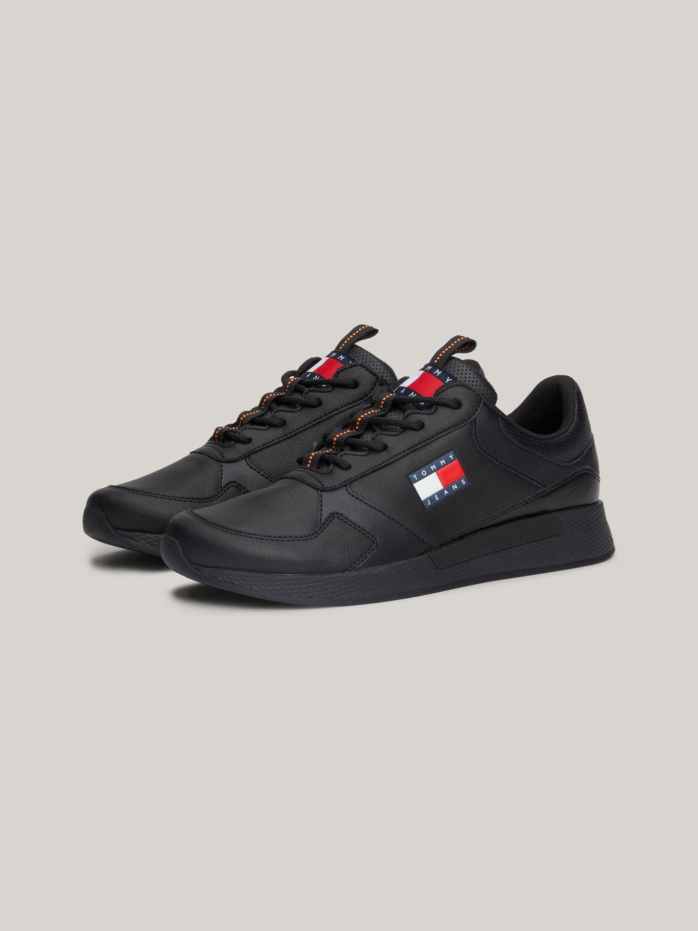 Zapatillas Essential Con Parche Negro Tommy Hilfiger-0
