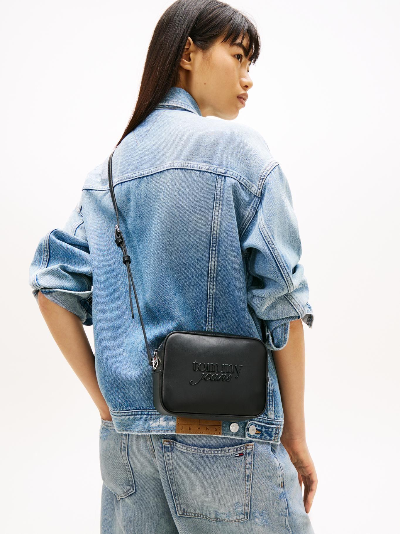 Cartera Essential Con Logo-1