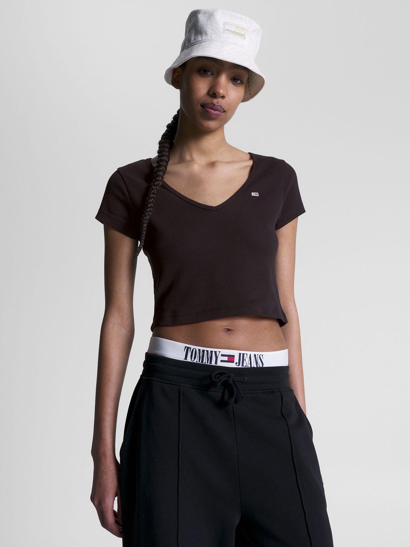 Polera Essential Crop V-Neck Negro Tommy Jeans-0