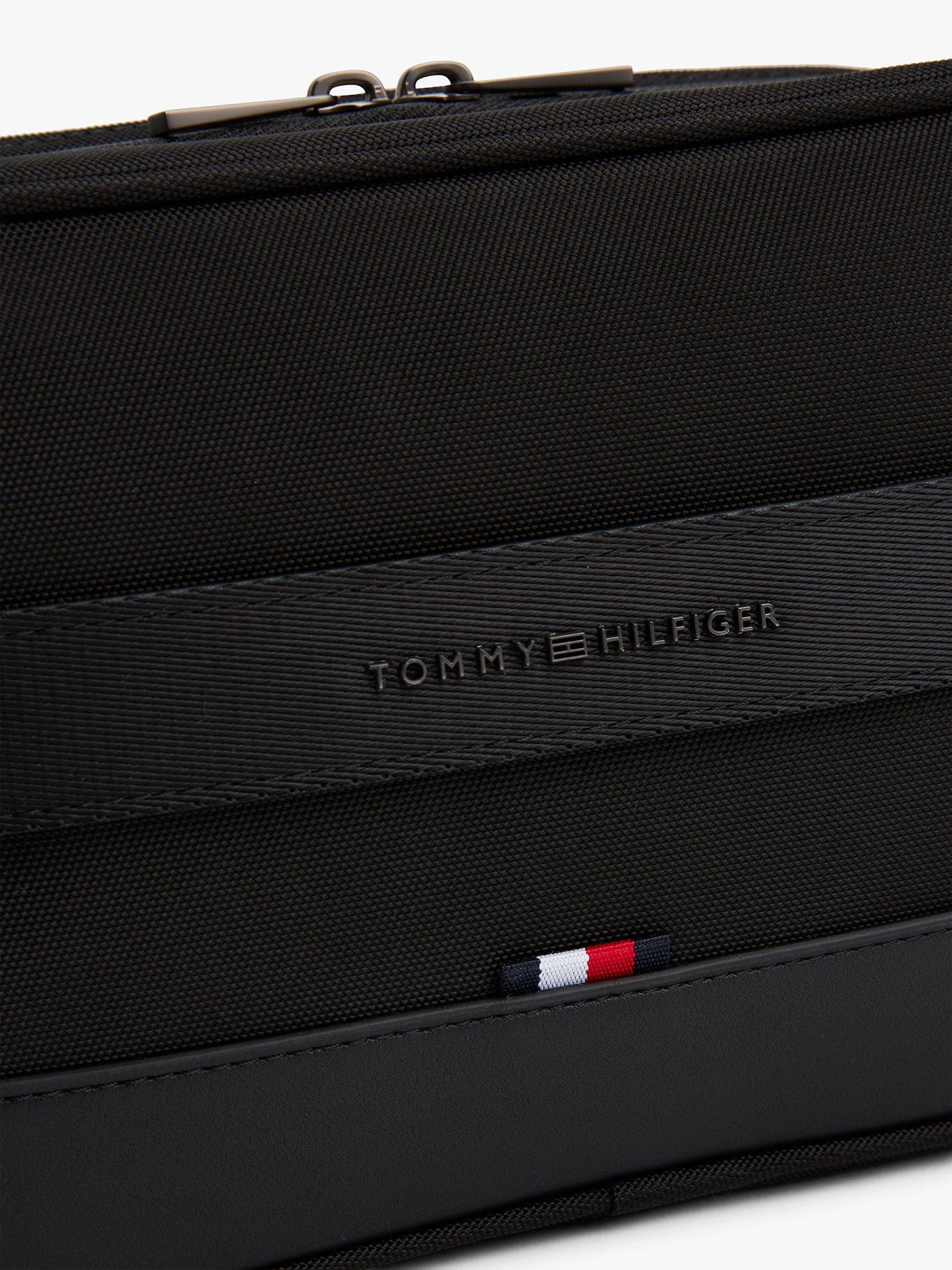 Neceser Travel Con Logo Metálico Negro Tommy Hilfiger-2