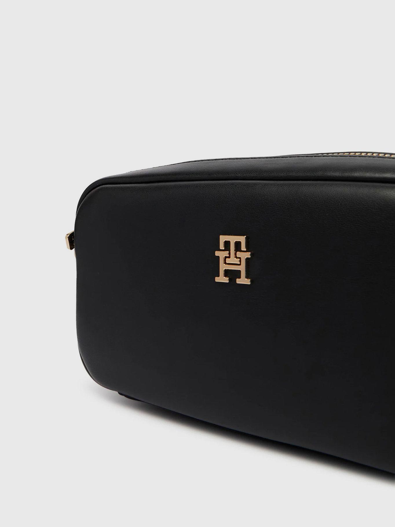 Cartera Essential Con Logo En Bajo Relieve-3