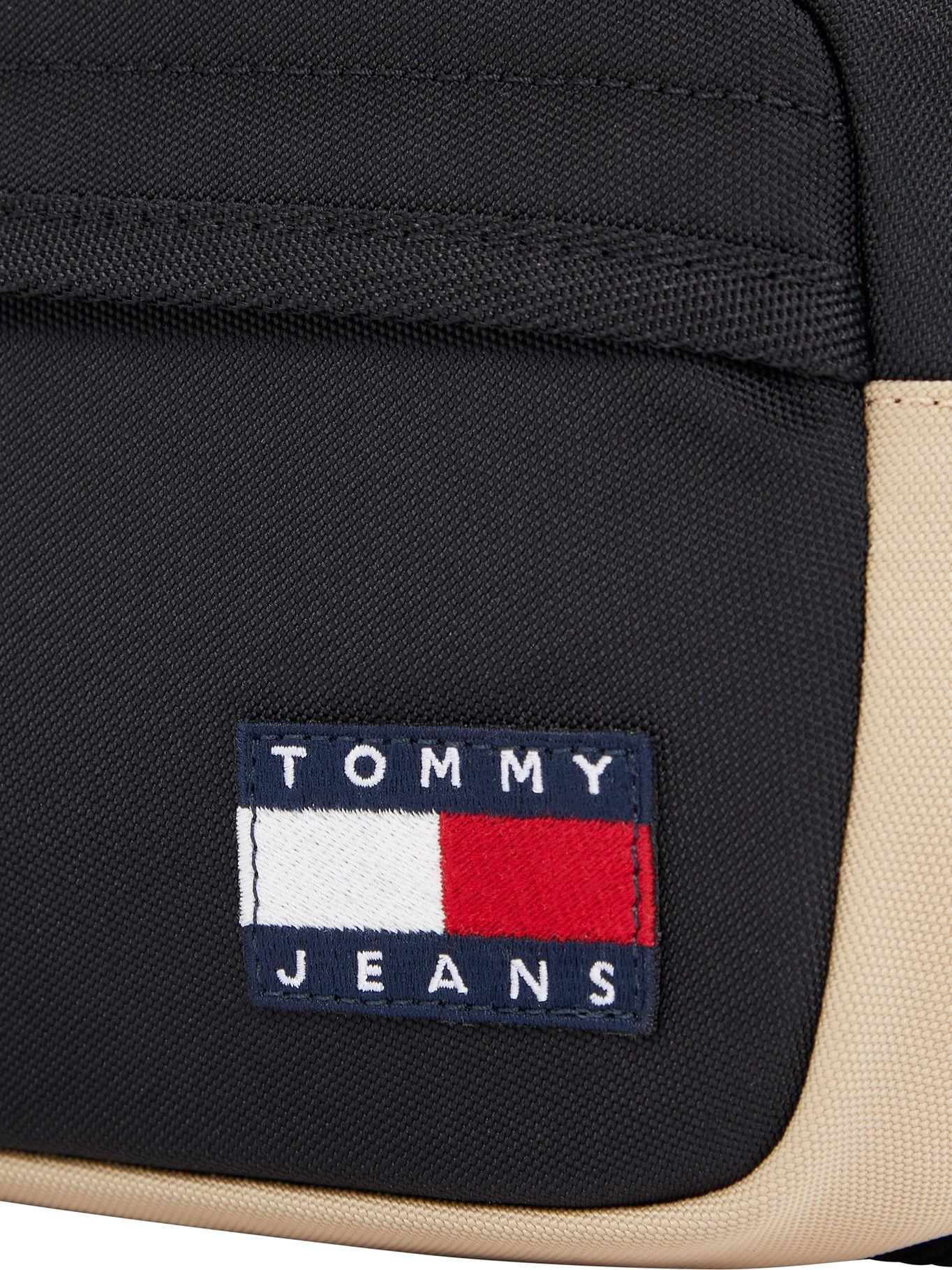 Banano Daily Essential Negro Tommy Jeans-4