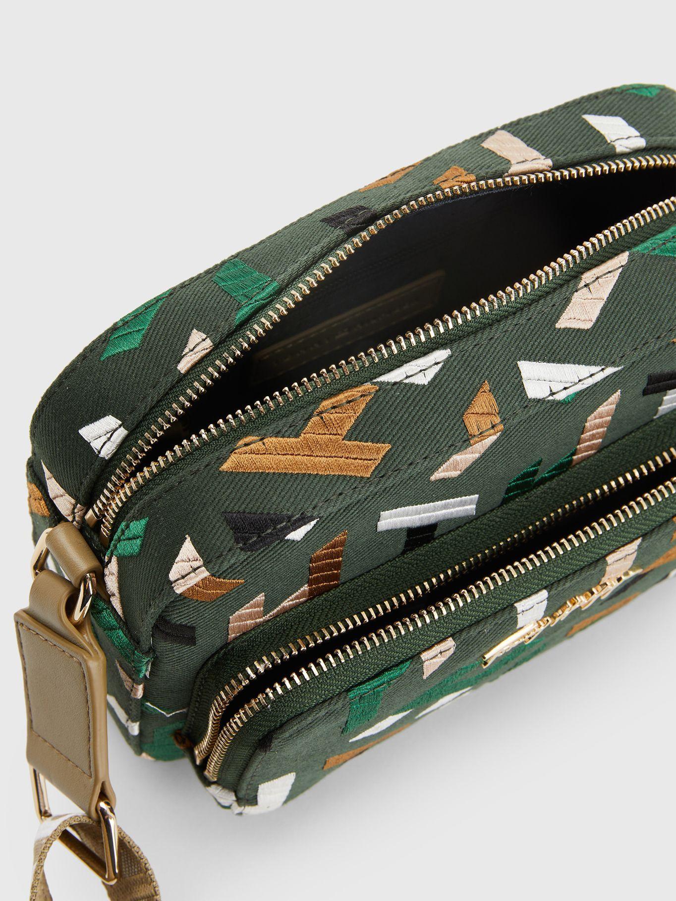 Cartera Bandolera Iconic Bordada Verde Tommy Hilfiger-3