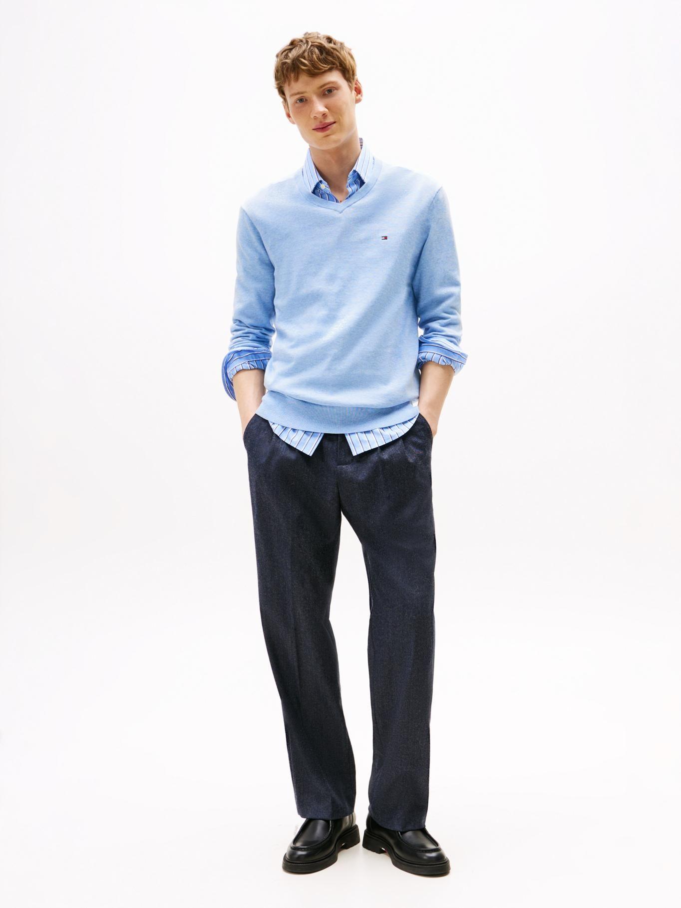 Sweater Básico Signature V-Neck Celeste Tommy Hilfiger-1