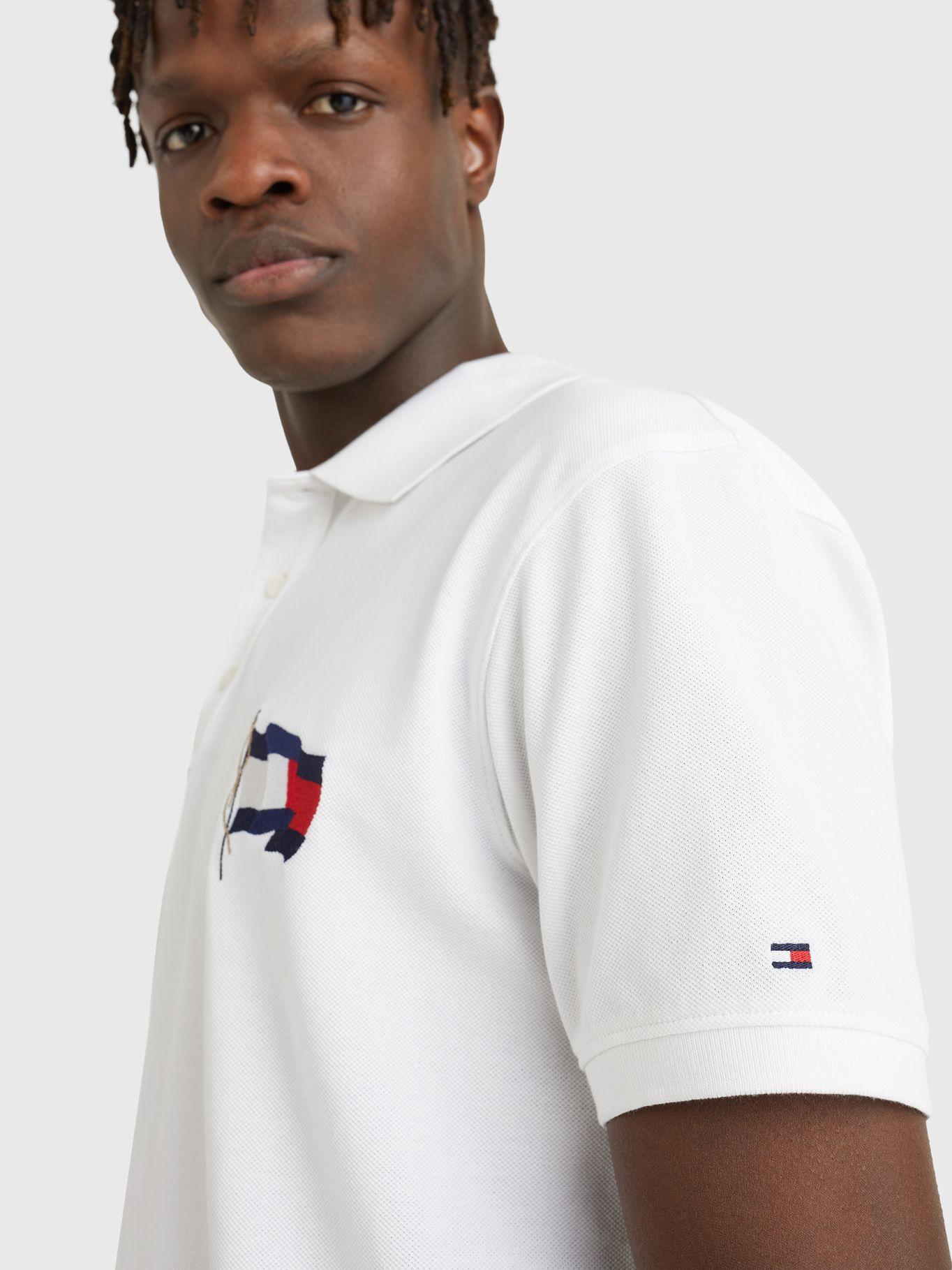 Polo Logo Bandera Ondulante Blanco Tommy Hilfiger-2