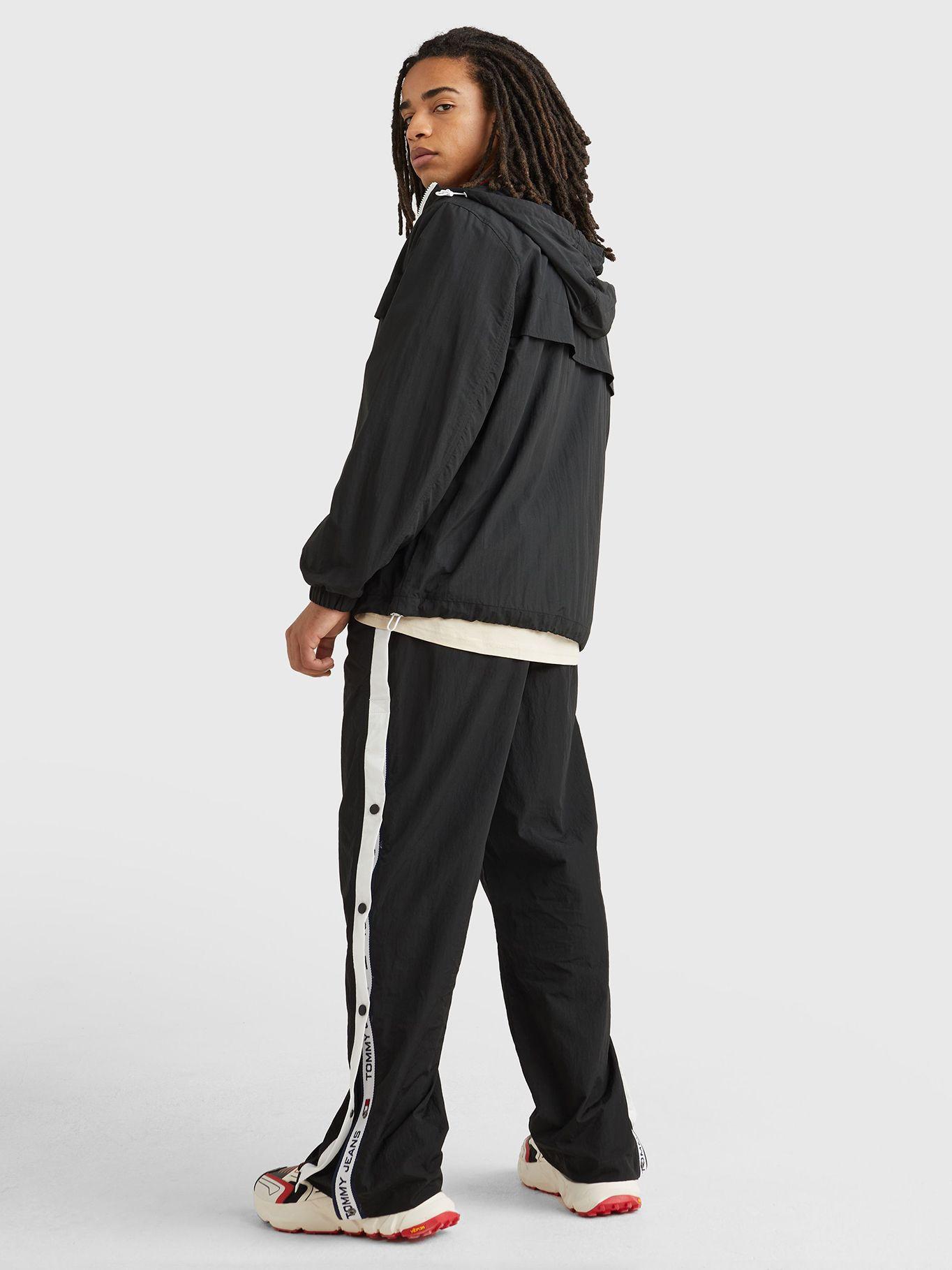 Cortavientos Chicago Classic Negro Tommy Jeans JN2-2