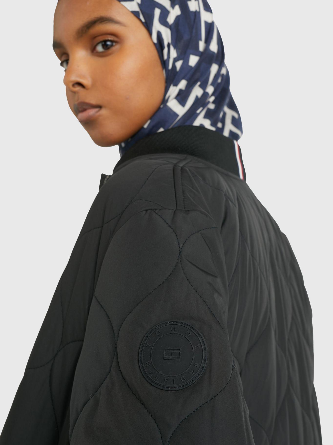 Bomber Acolchada Con Logo Negro Tommy Hilfiger-3